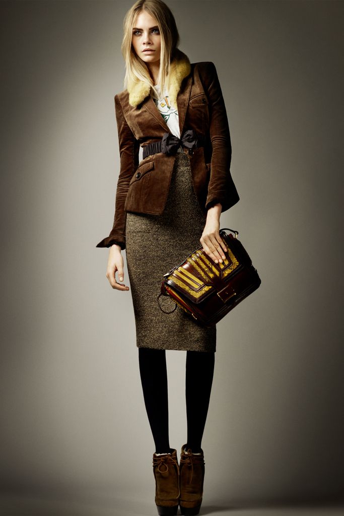 Burberry F/W 12 Look 20