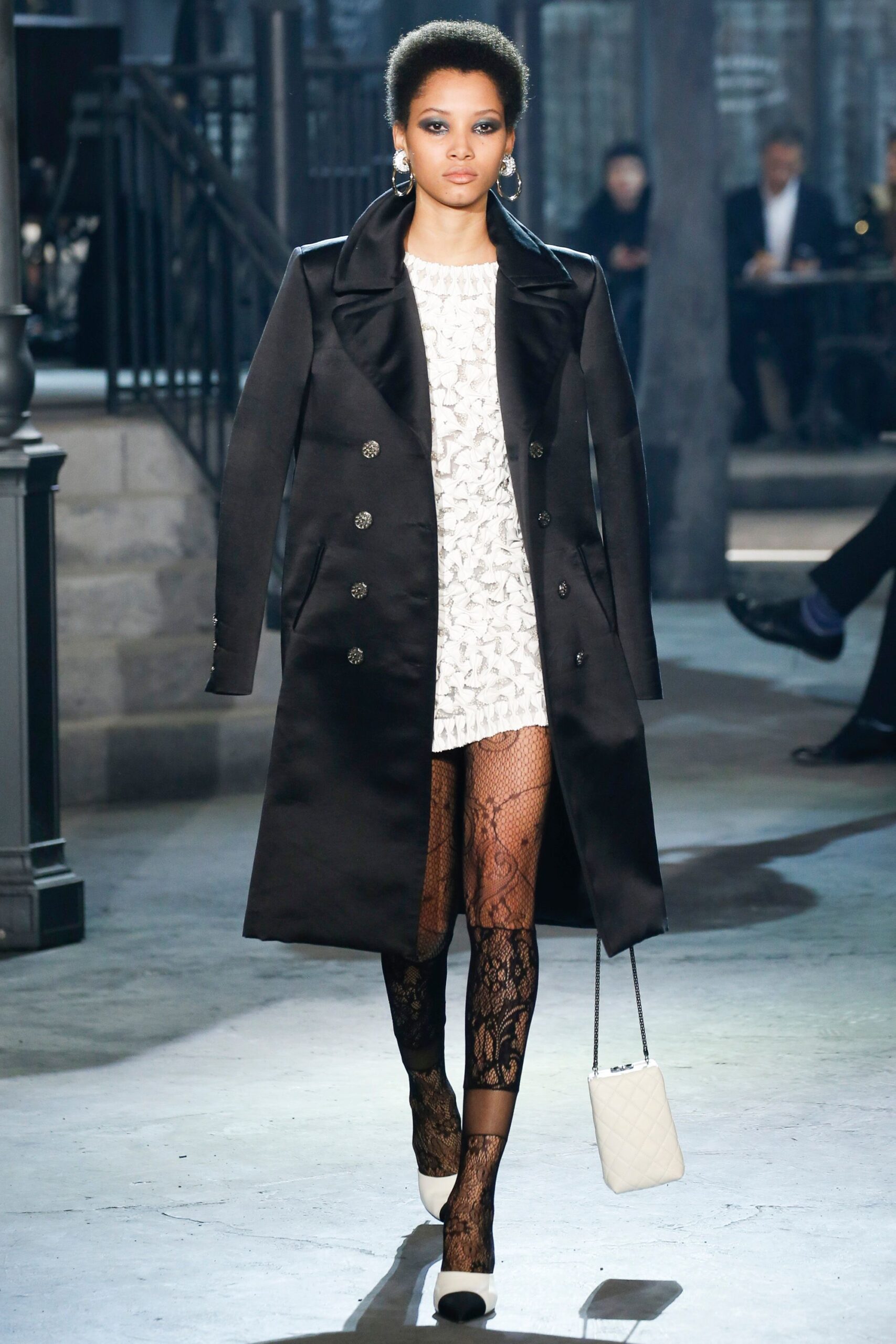 Chanel F/W 16 Look 62