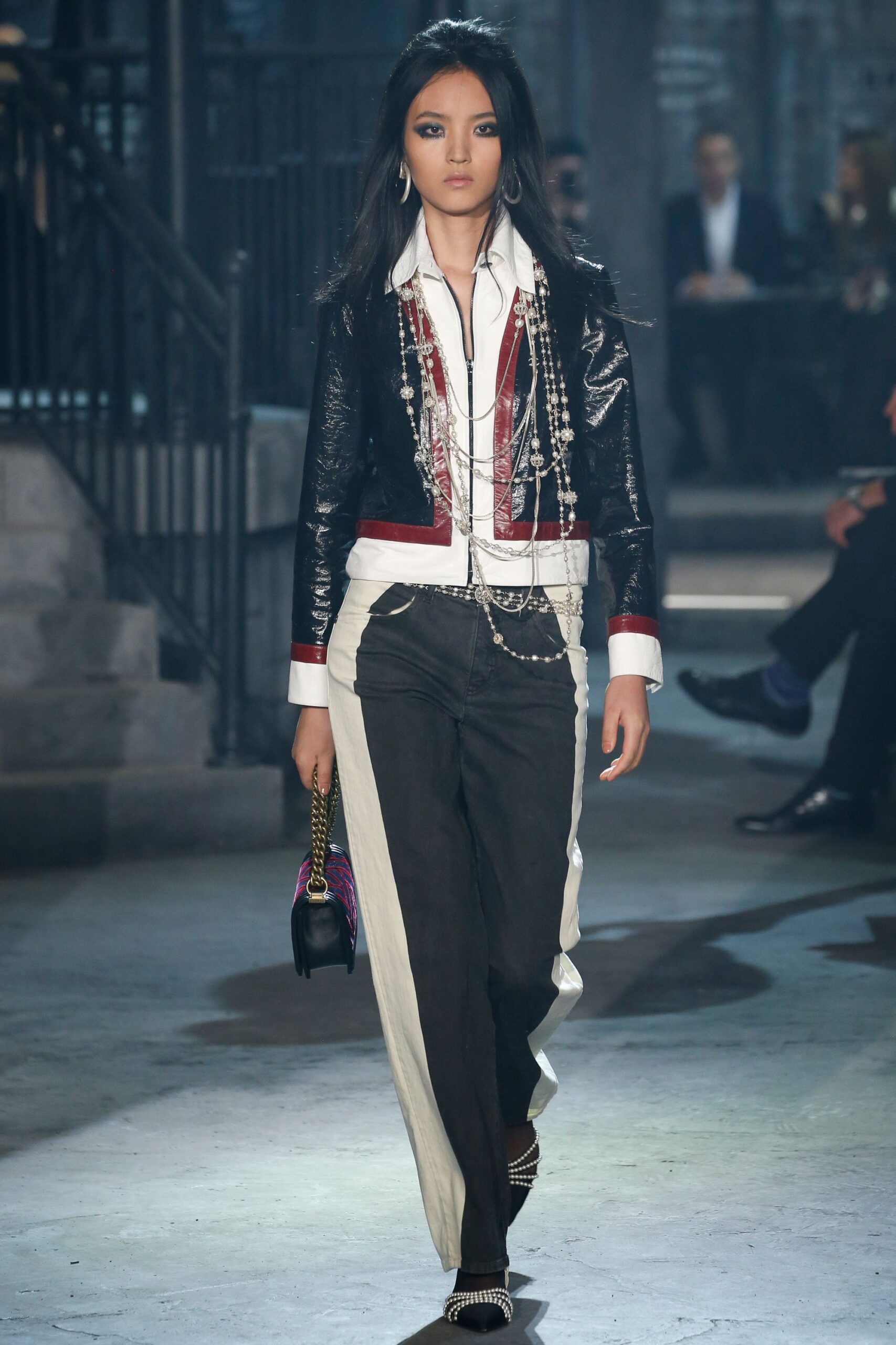 Chanel F/W 16 Look 334