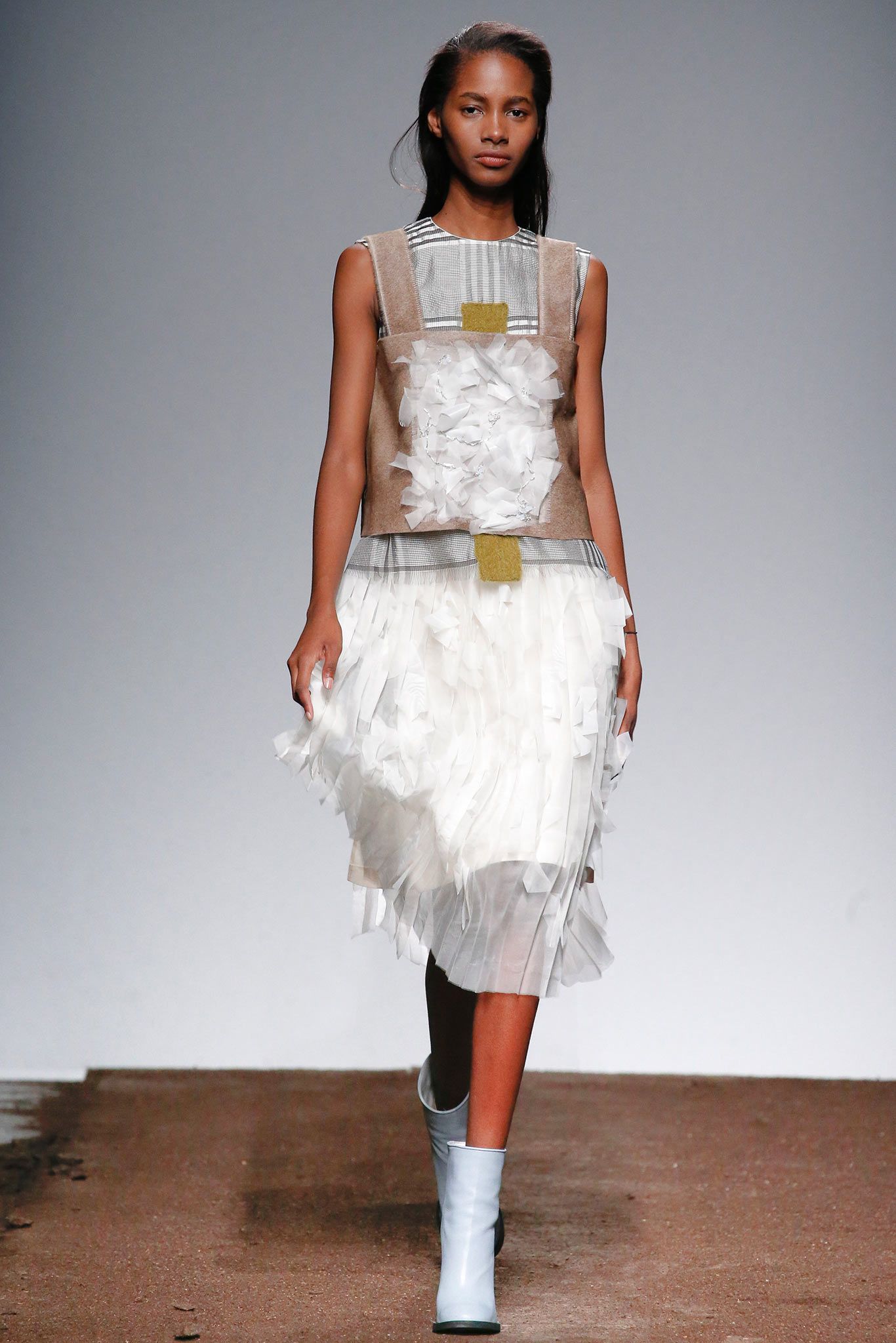 Christian Wijnants F/W 15 Look 135