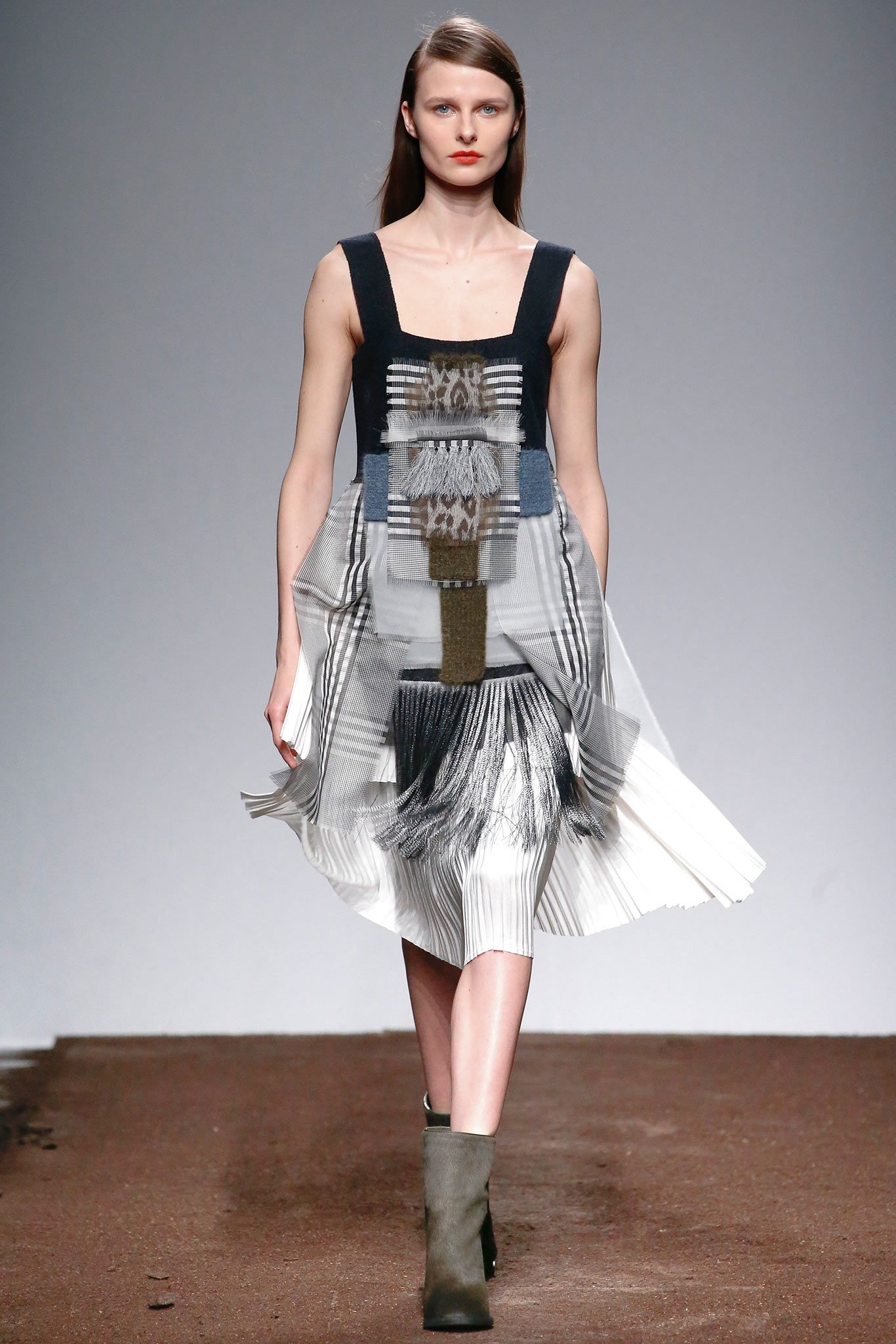 Christian Wijnants F/W 15 Look 193