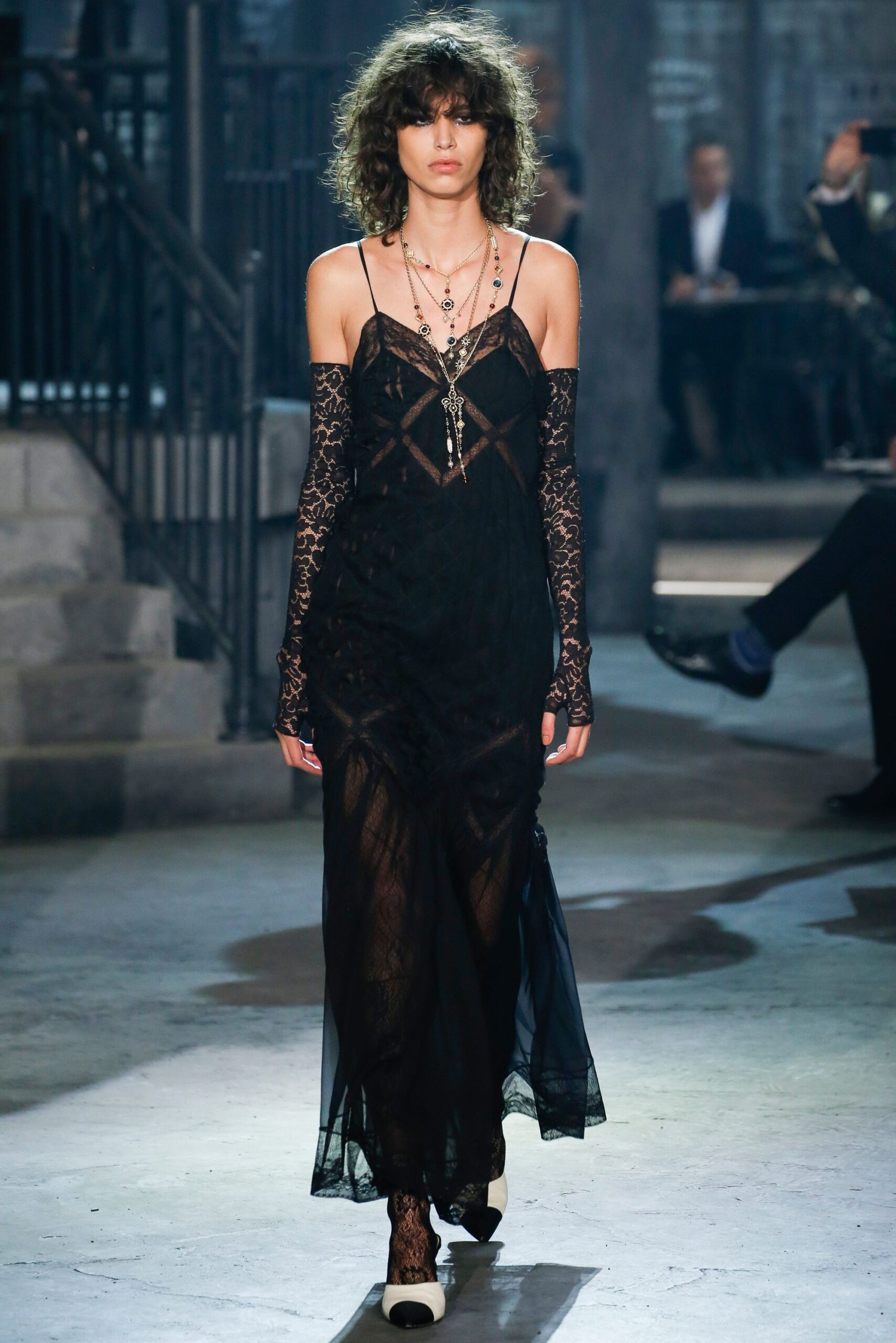 Chanel F/W 16 Look 712