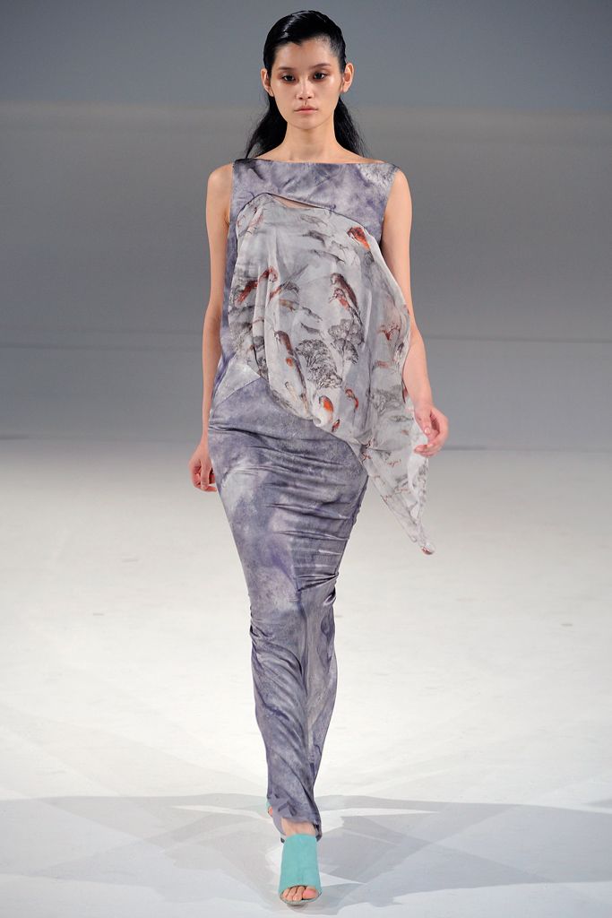 Chalayan S/S 12 Look 82
