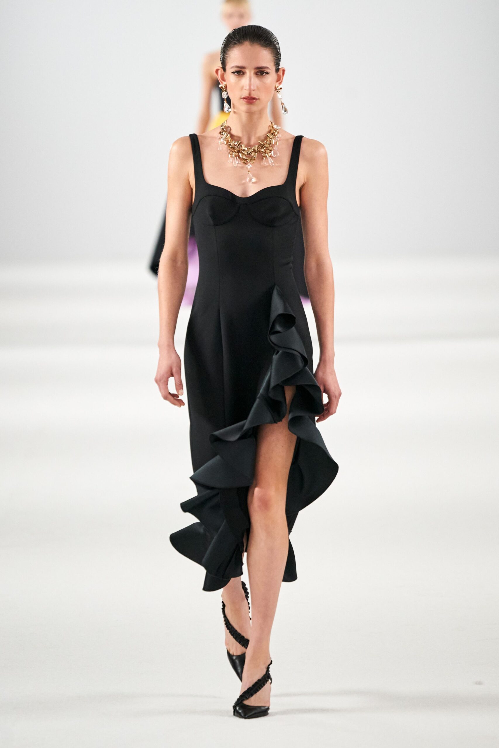 Carolina Herrera F/W 22 Look 137