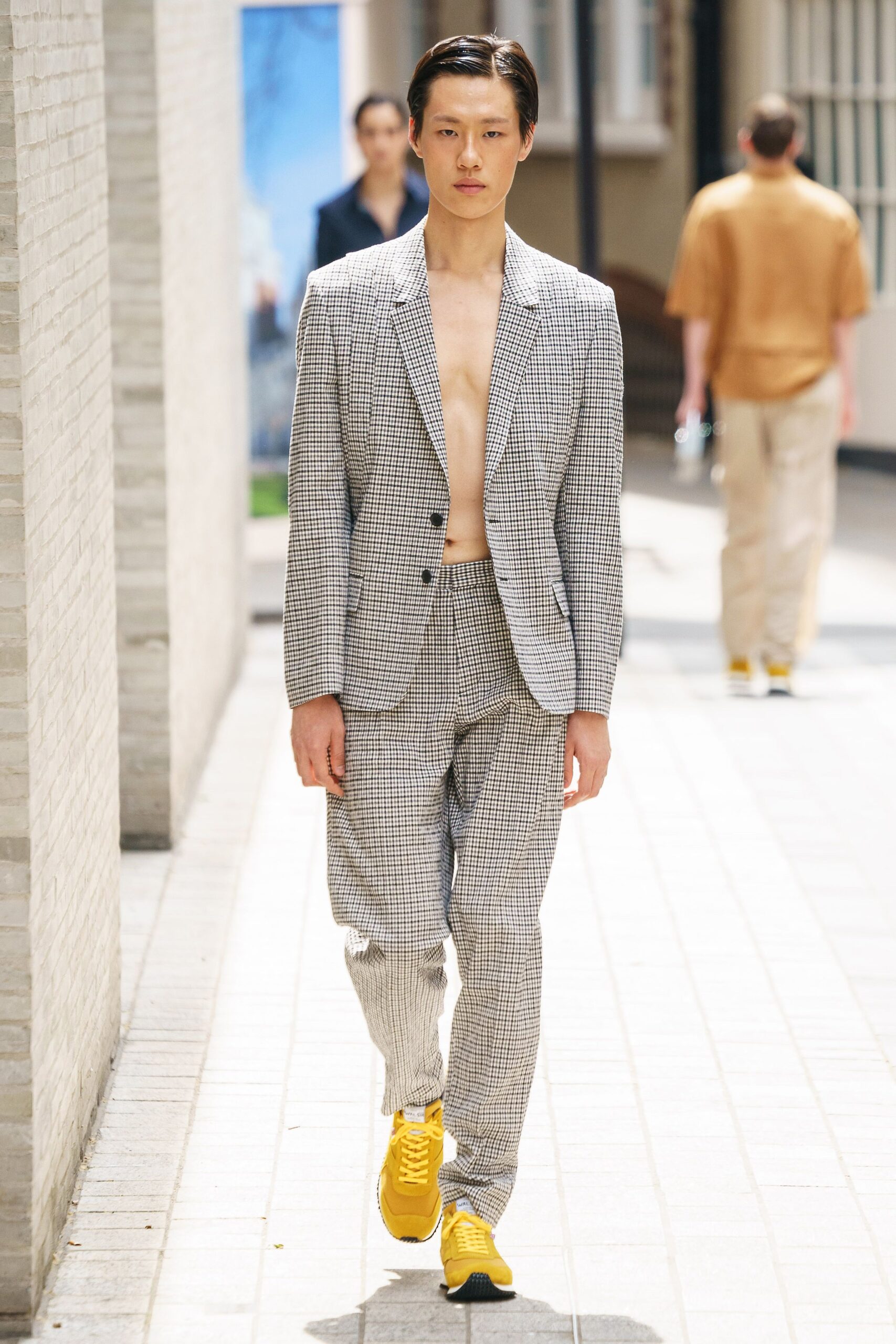 Chalayan S/S 20 Menswear Look 123