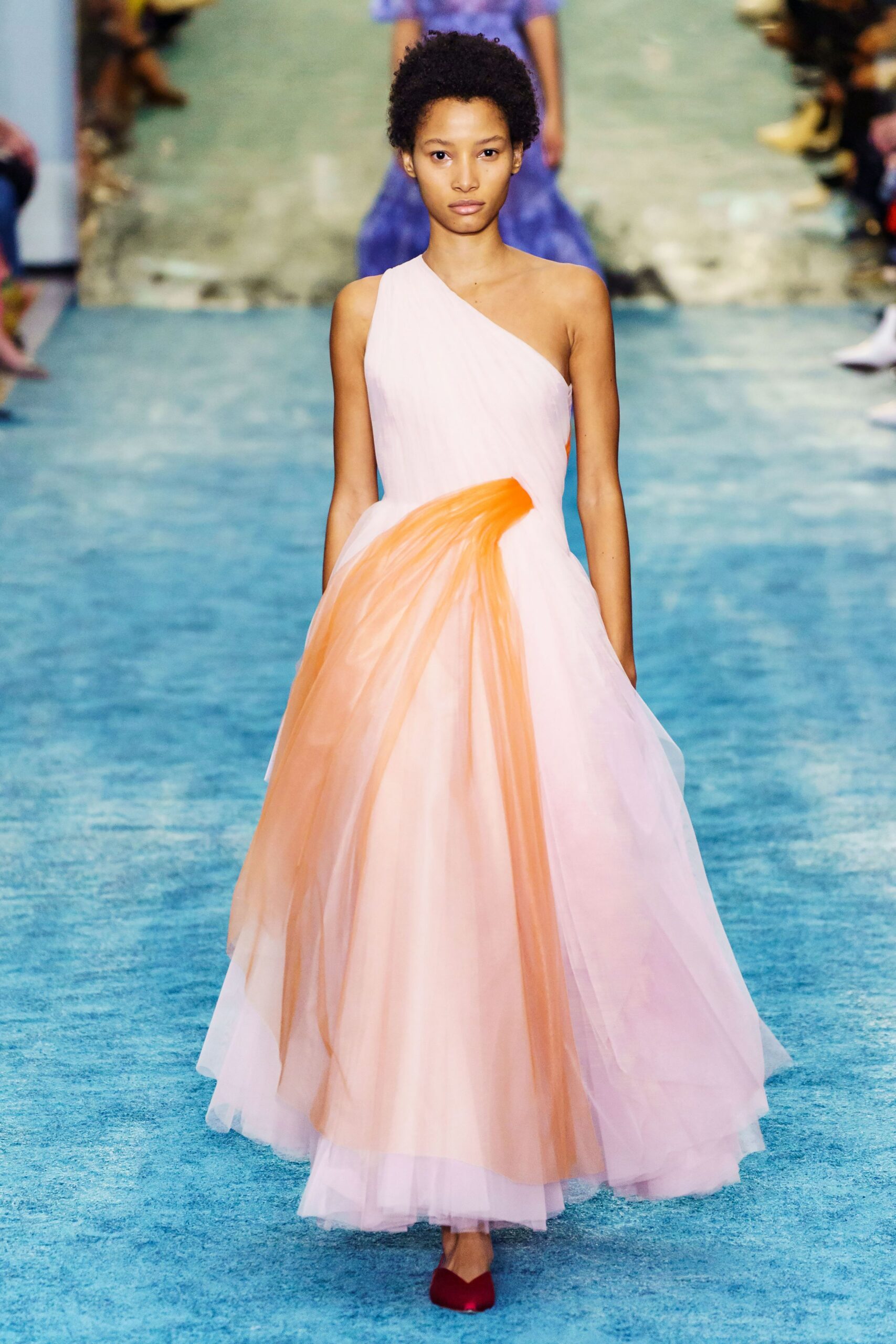 Carolina Herrera F/W 19 Look 327