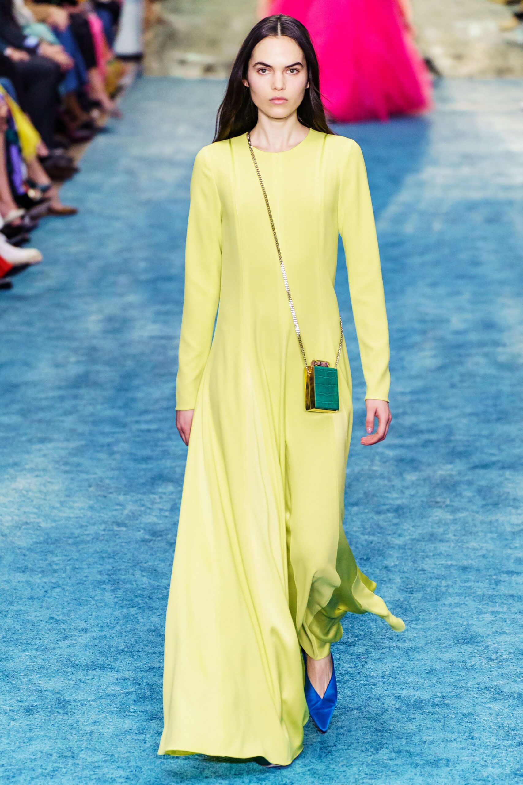 Carolina Herrera F/W 19 Look 431