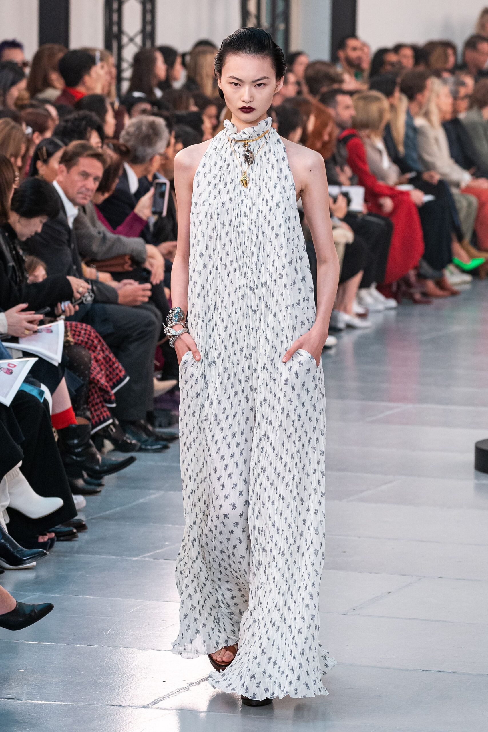 Chloé S/S 20 Look 435