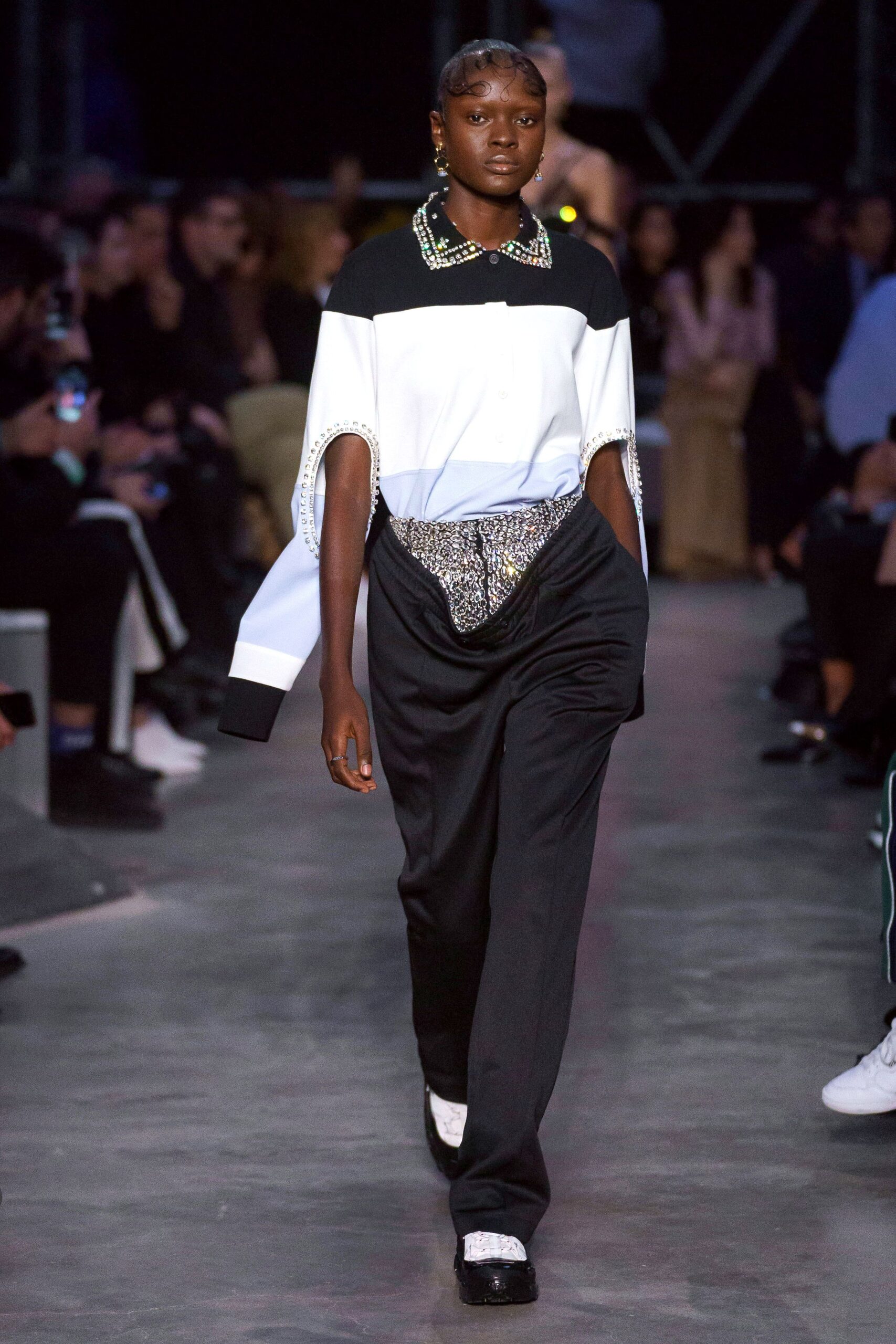Burberry F/W 19 Look 428