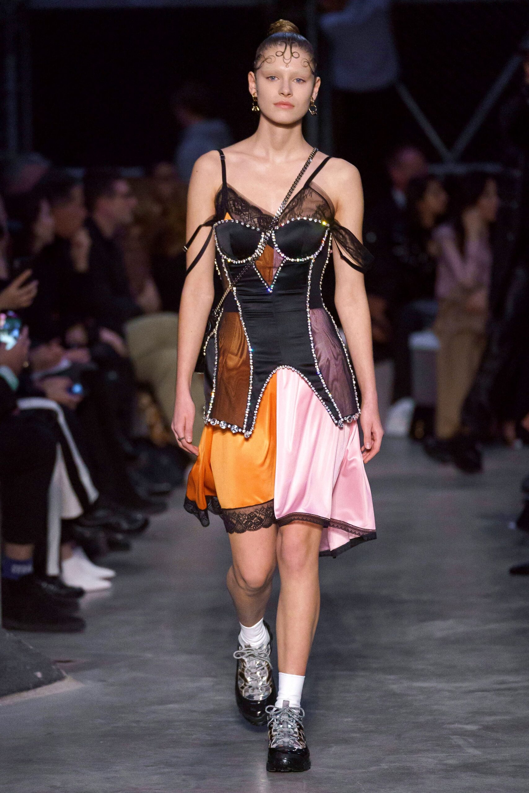 Burberry F/W 19 Look 445