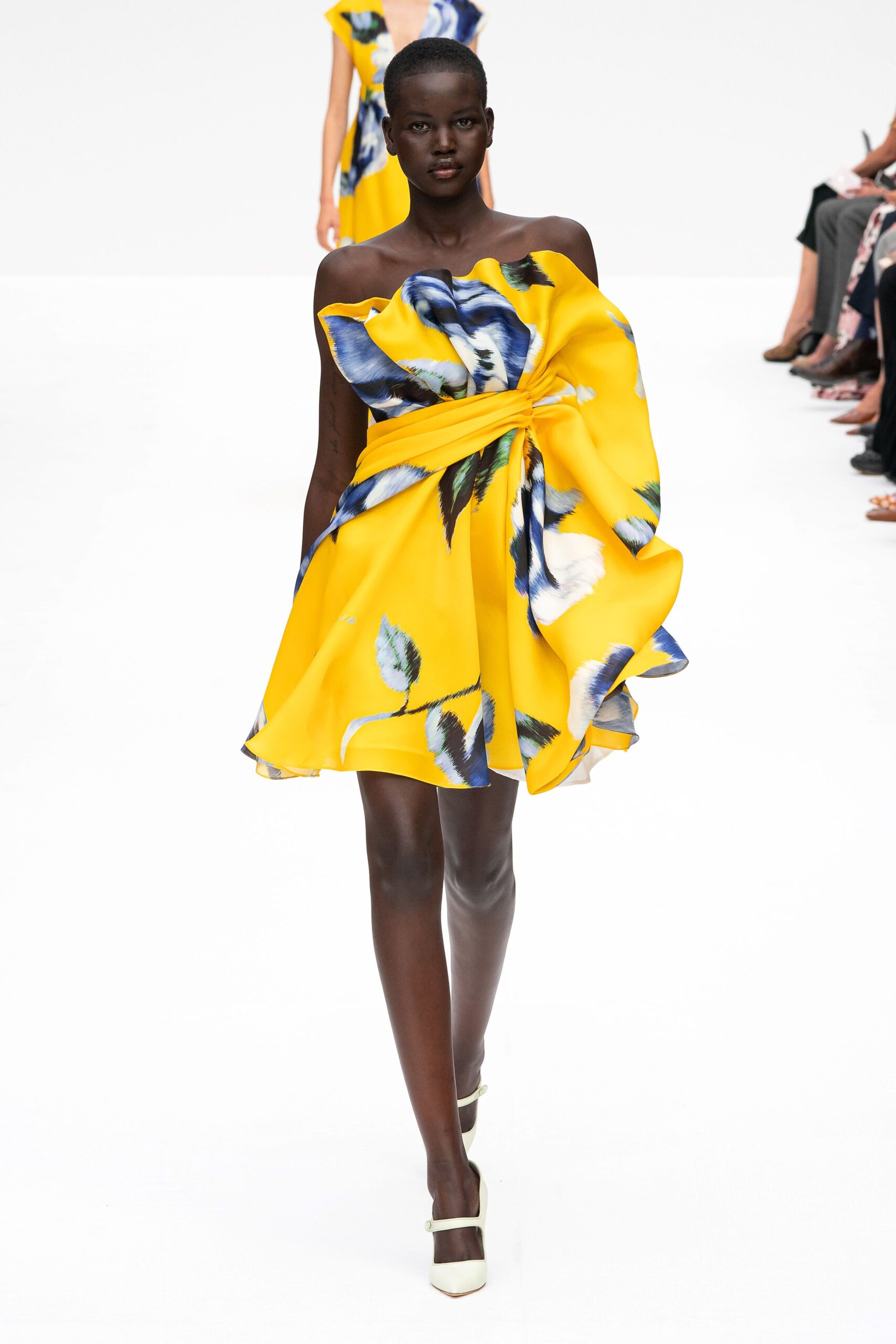 Carolina Herrera S/S 20 Look 669