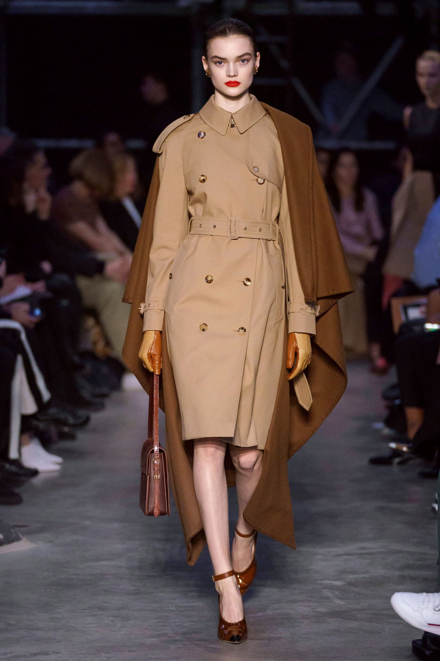 Burberry F/W 19 Look 502