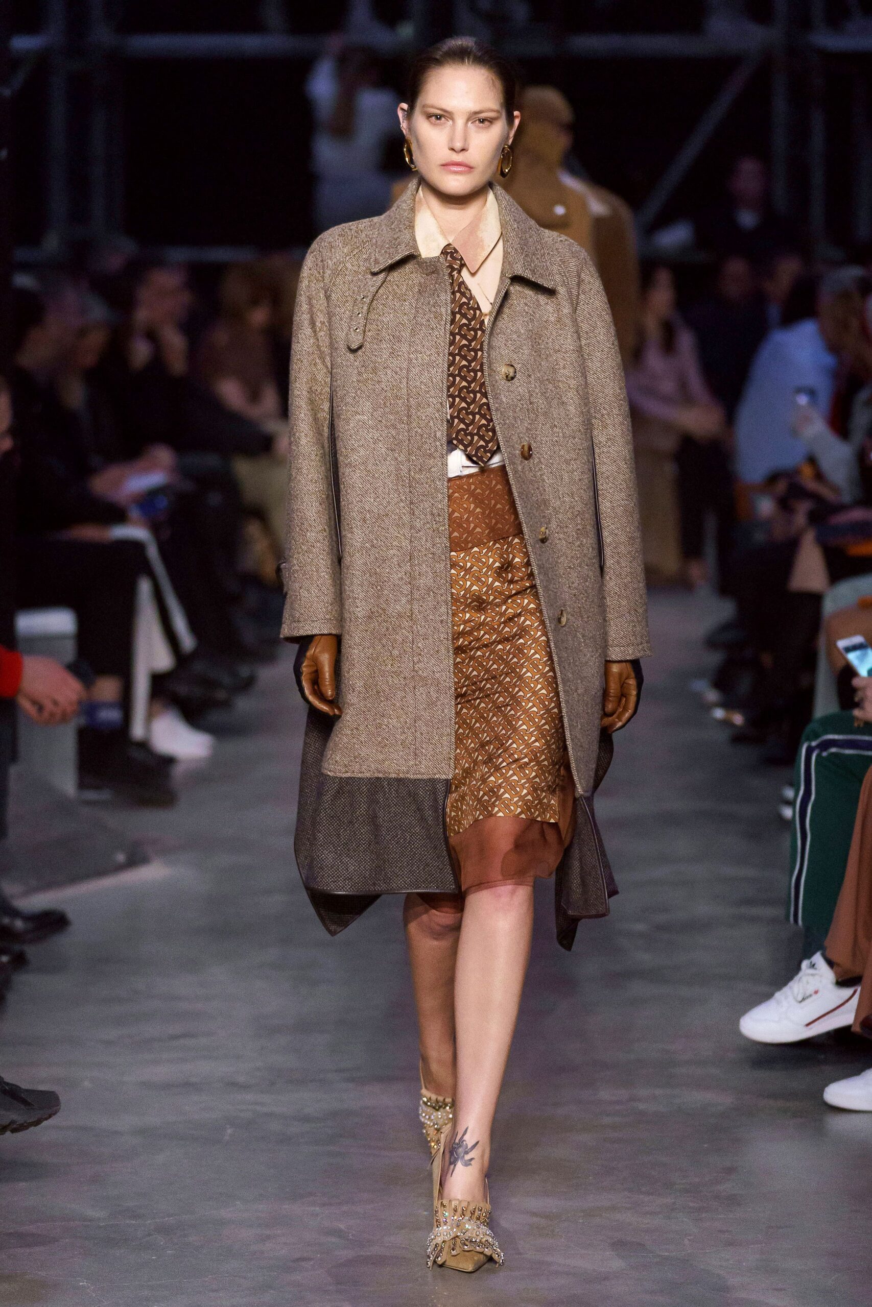 Burberry F/W 19 Look 752
