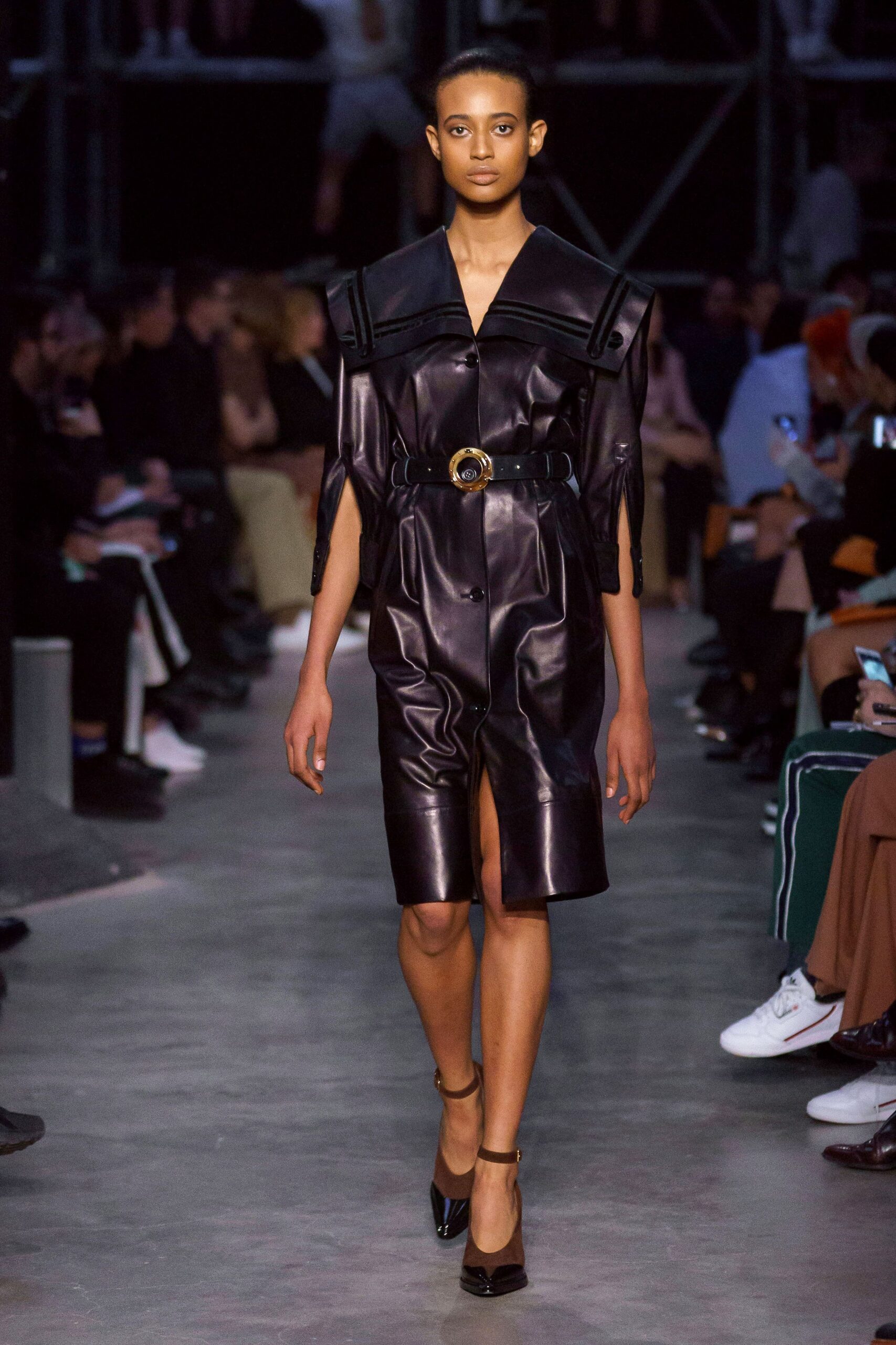 Burberry F/W 19 Look 1019