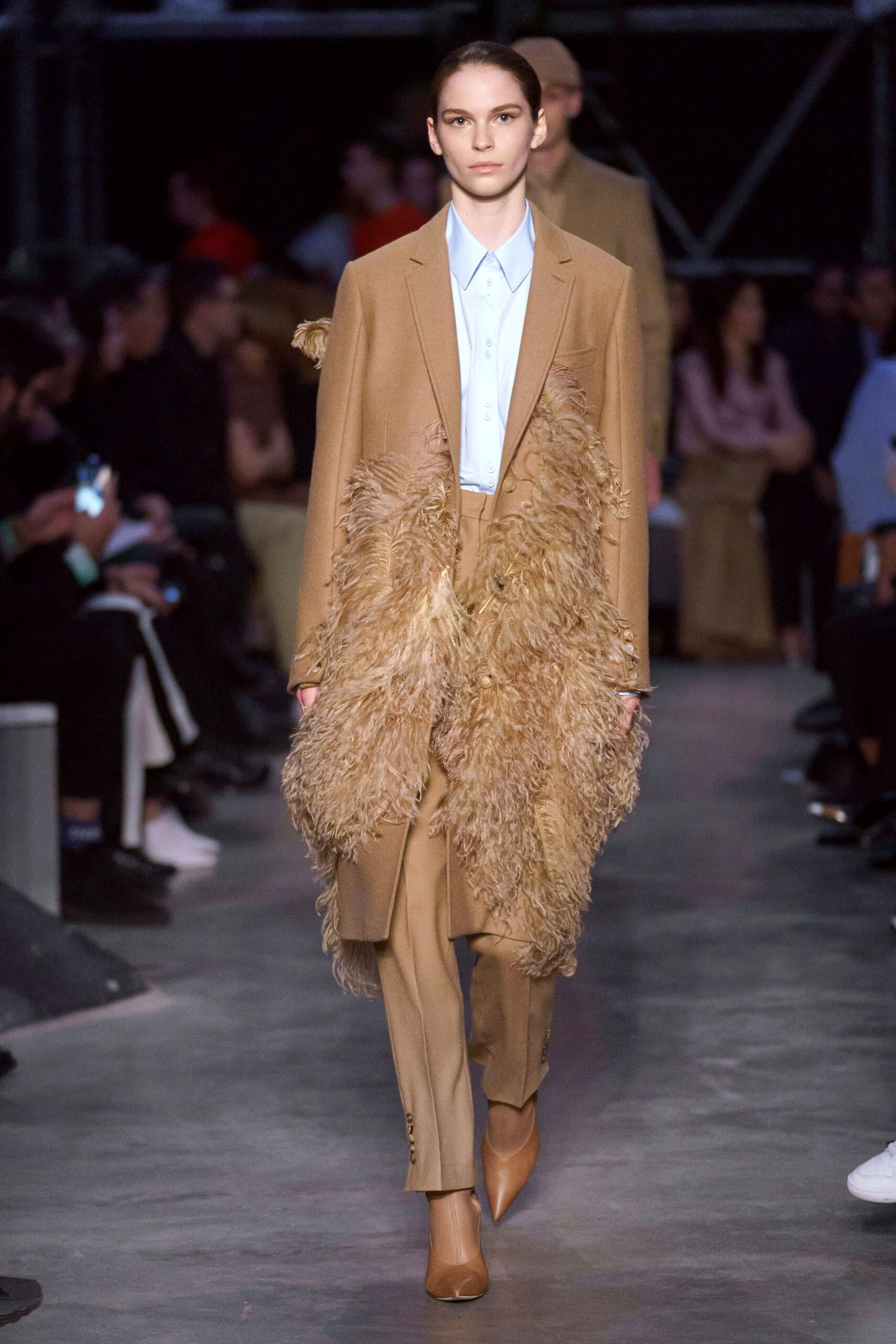 Burberry F/W 19 Look 1154