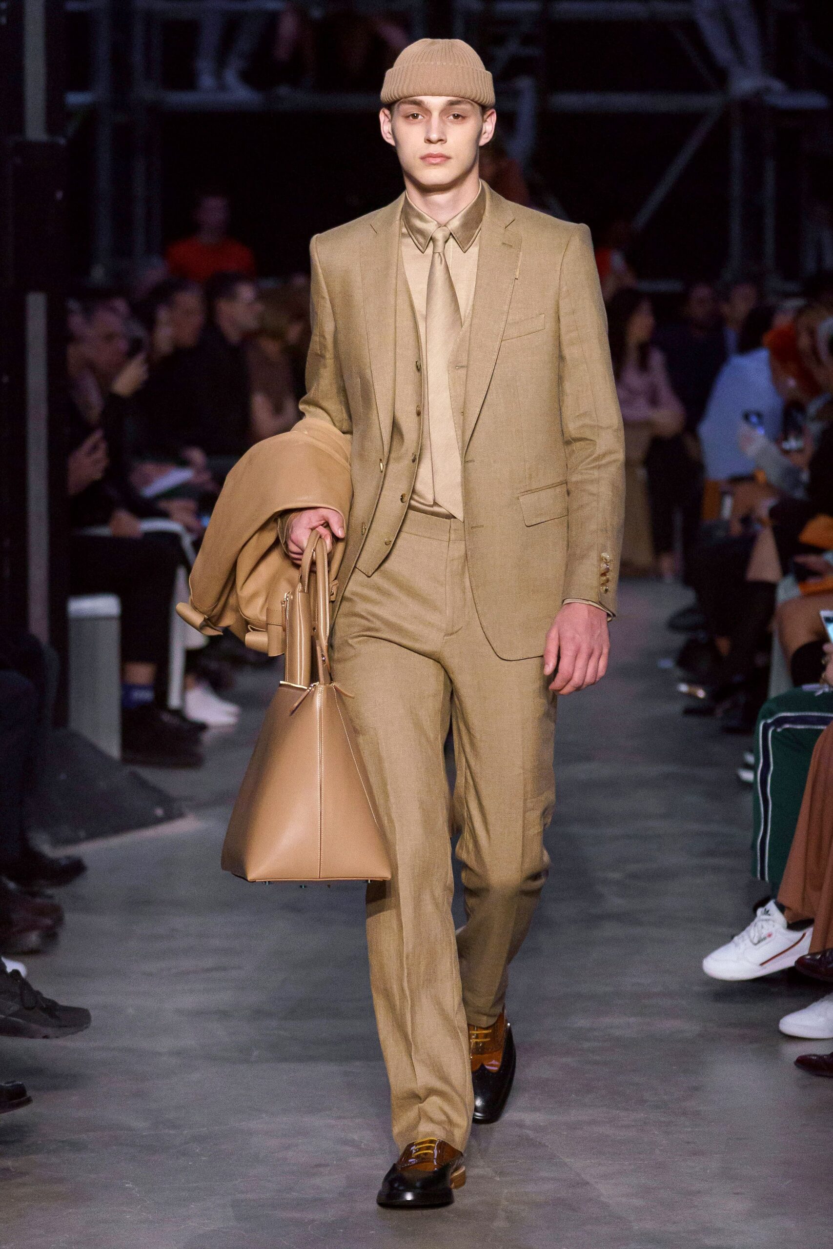 Burberry F/W 19 Look 1170