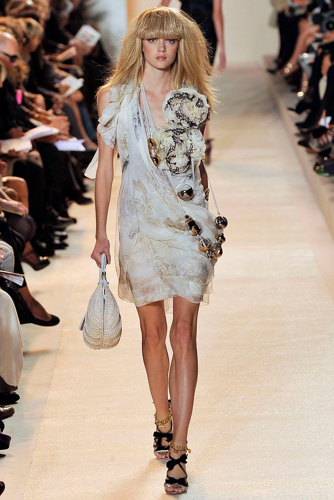 Christian Lacroix S/S 09 Look 43