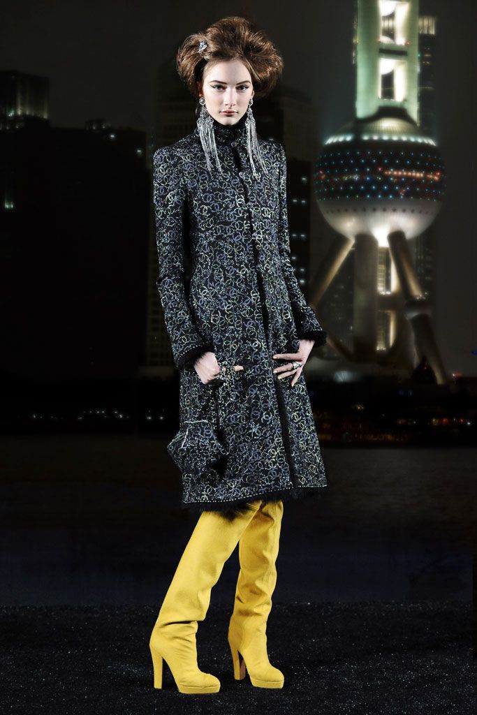 Chanel F/W 10 Look 101