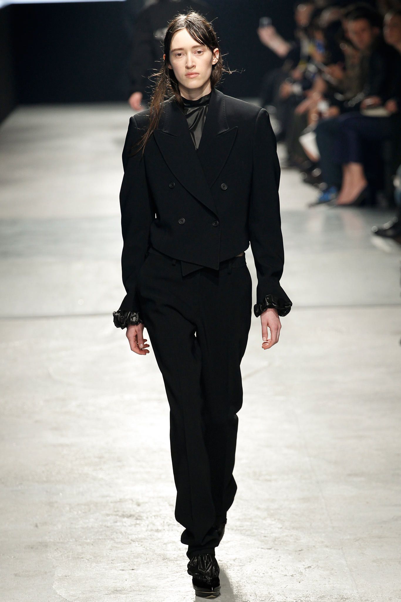 Christopher Kane Fall 2014 Ready-to-Wear