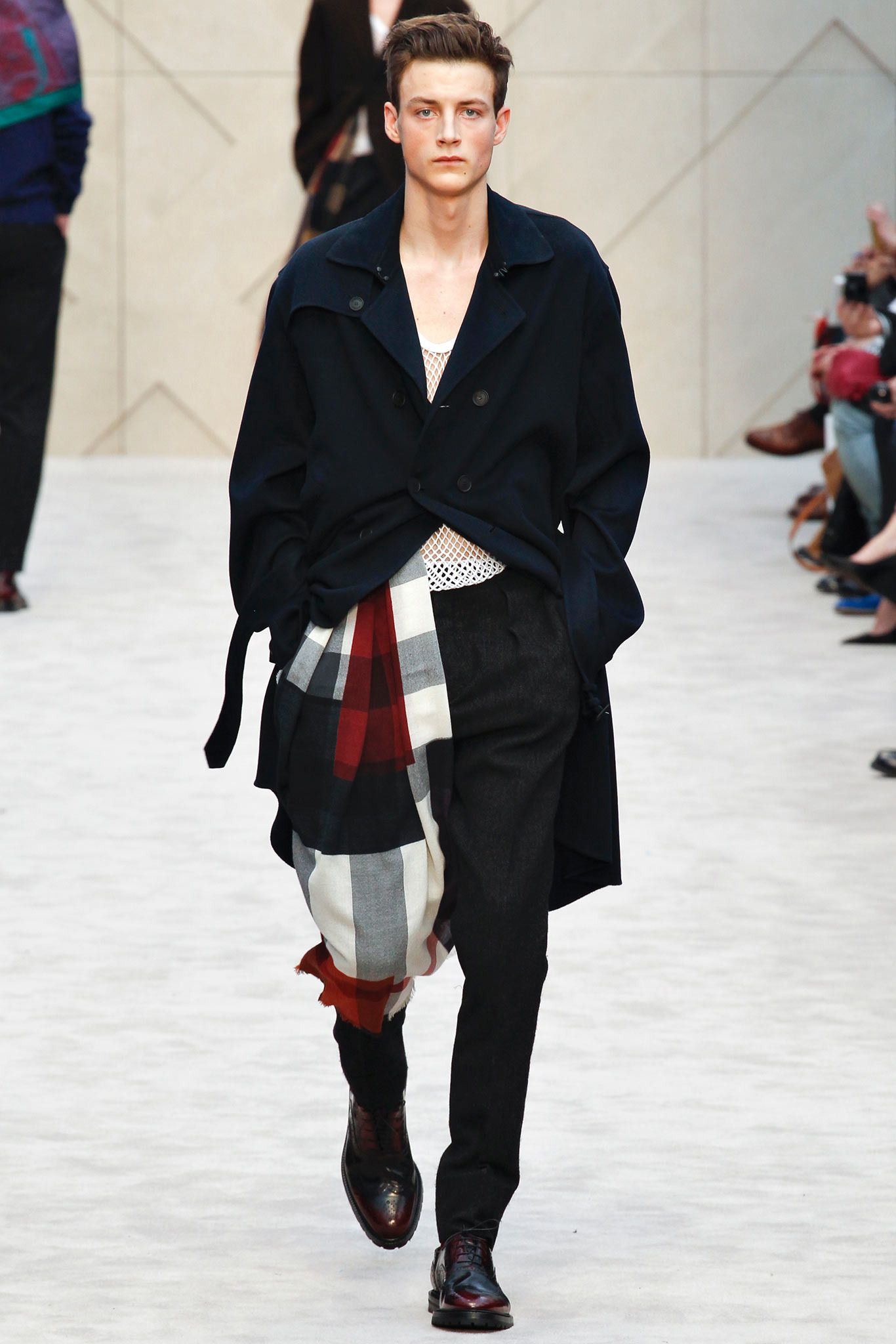 Burberry F/W 14 Menswear Look 49