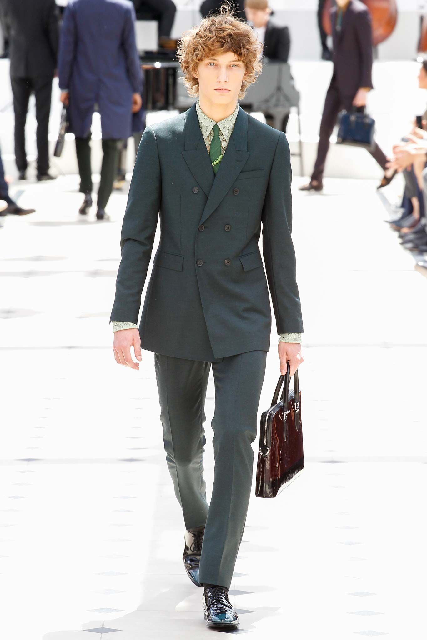 Burberry S/S 16 Menswear Look 80