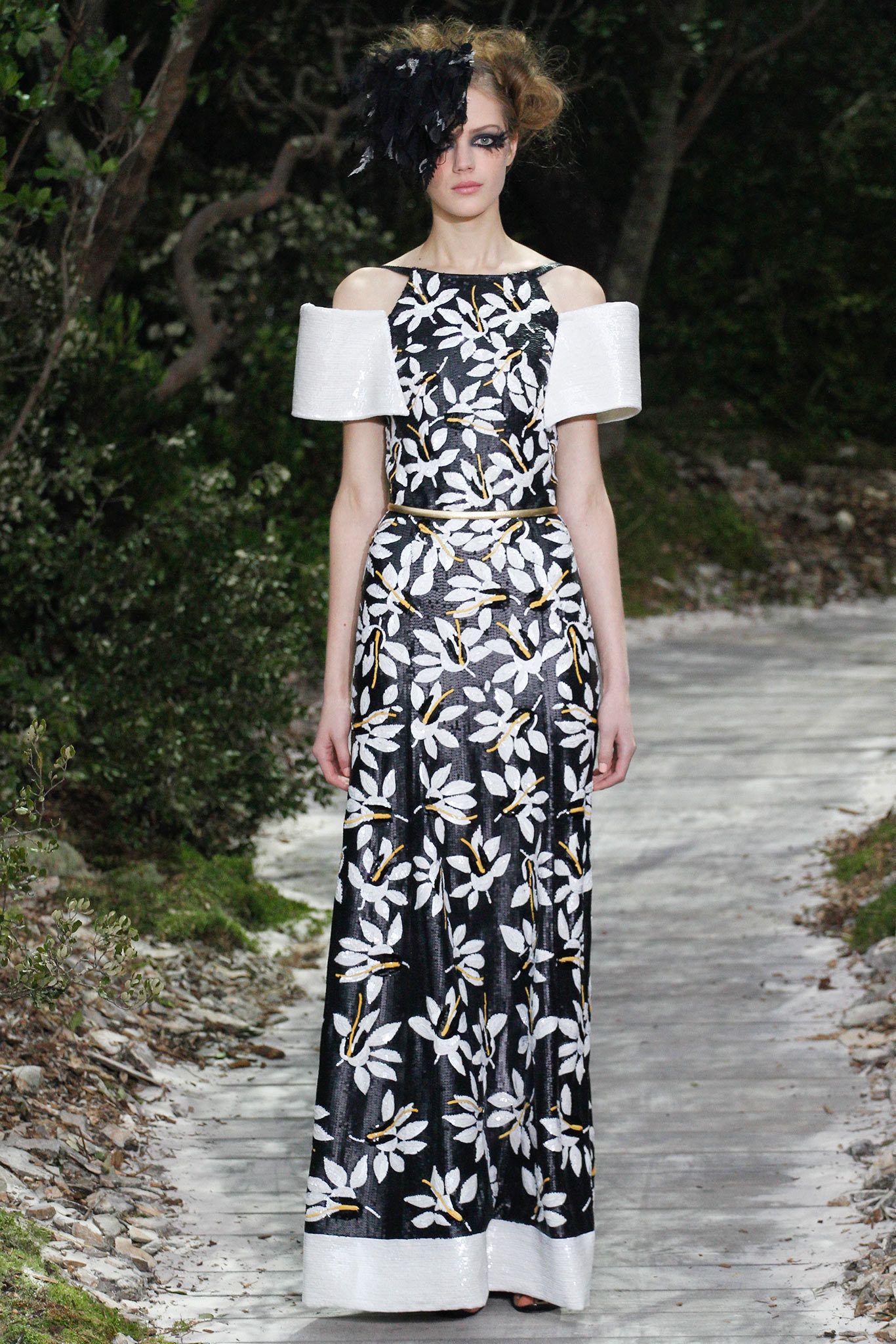 Chanel S/S 13 Couture Look 390