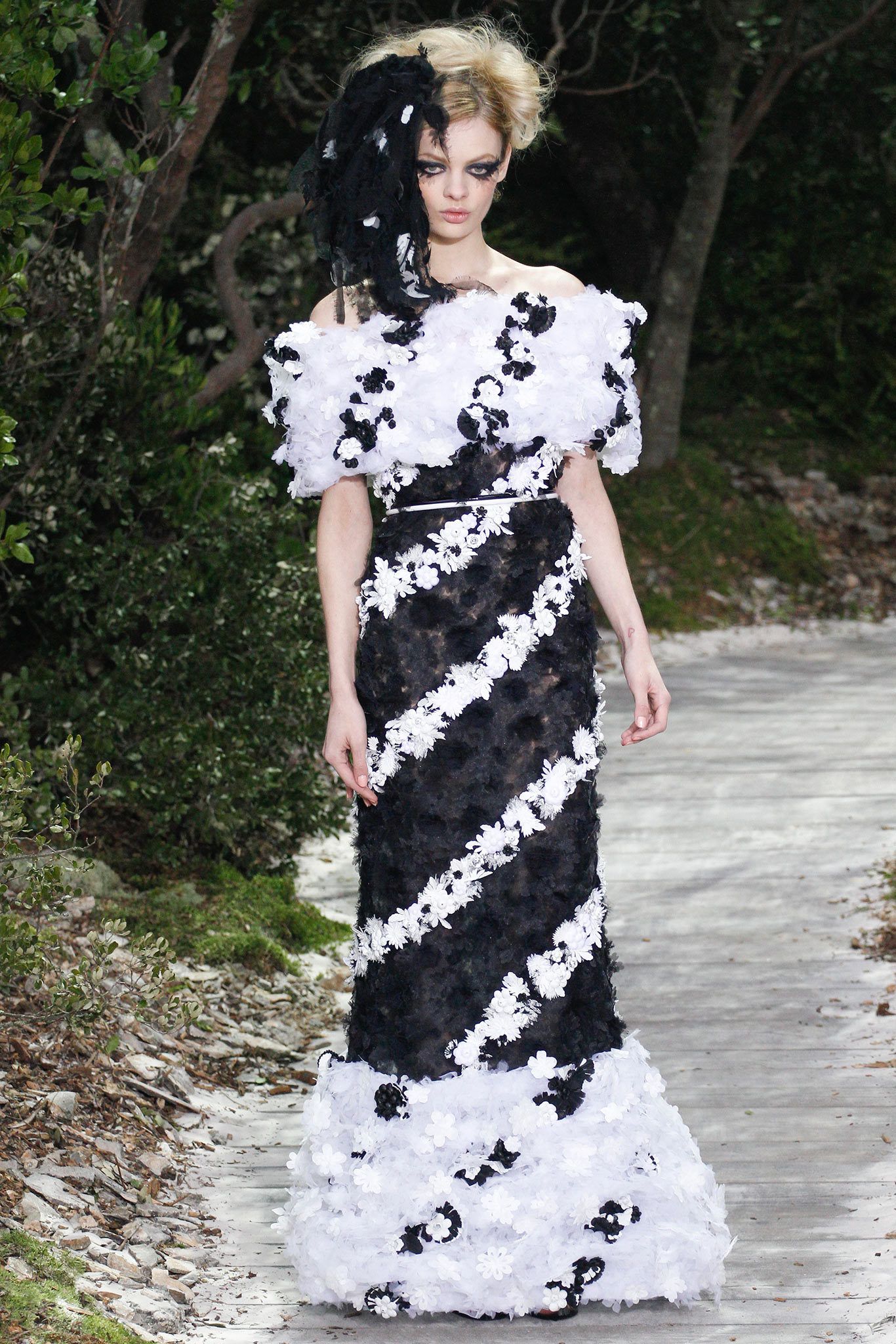 Chanel S/S 13 Couture Look 416