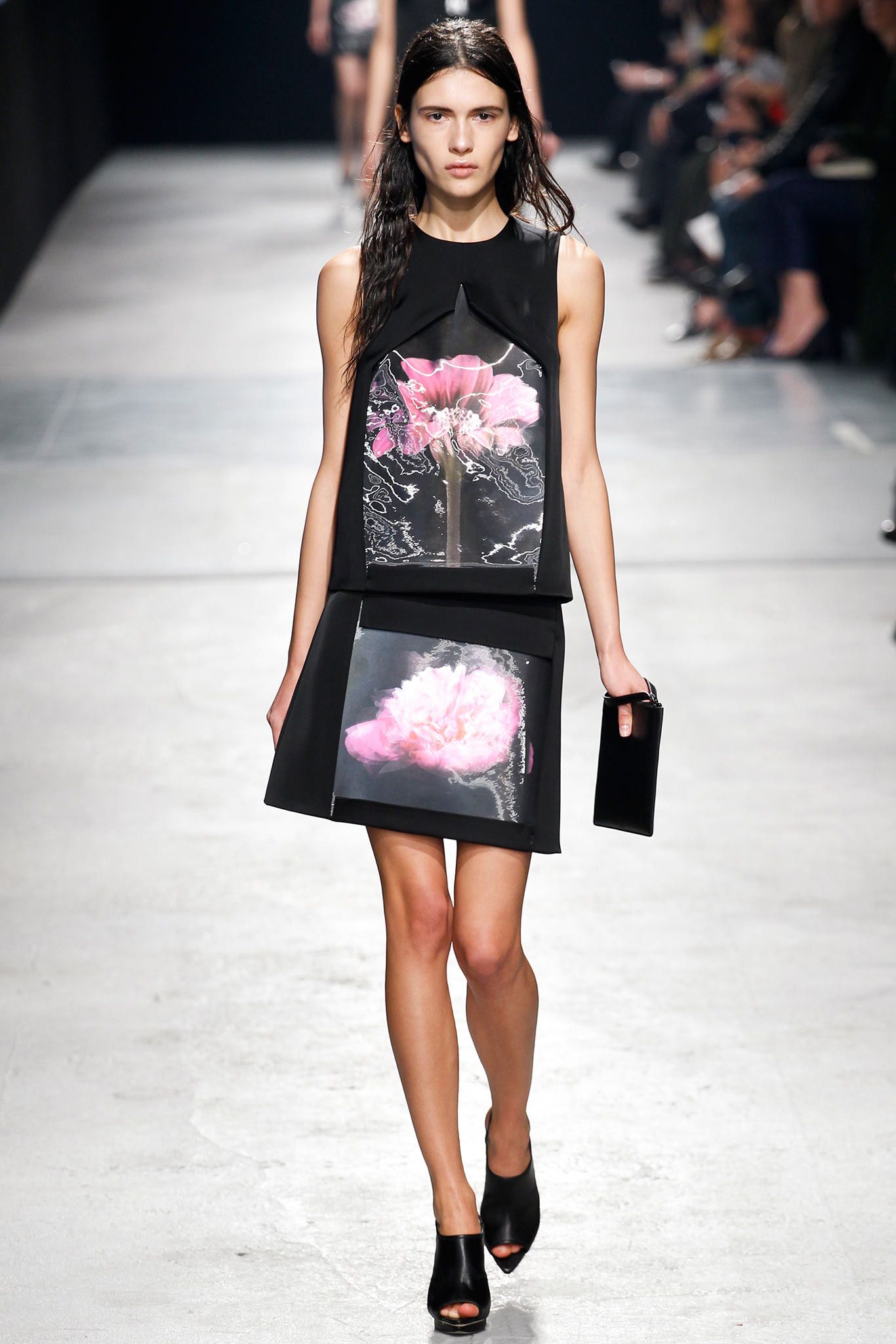 Christopher Kane F/W 14 Look 241