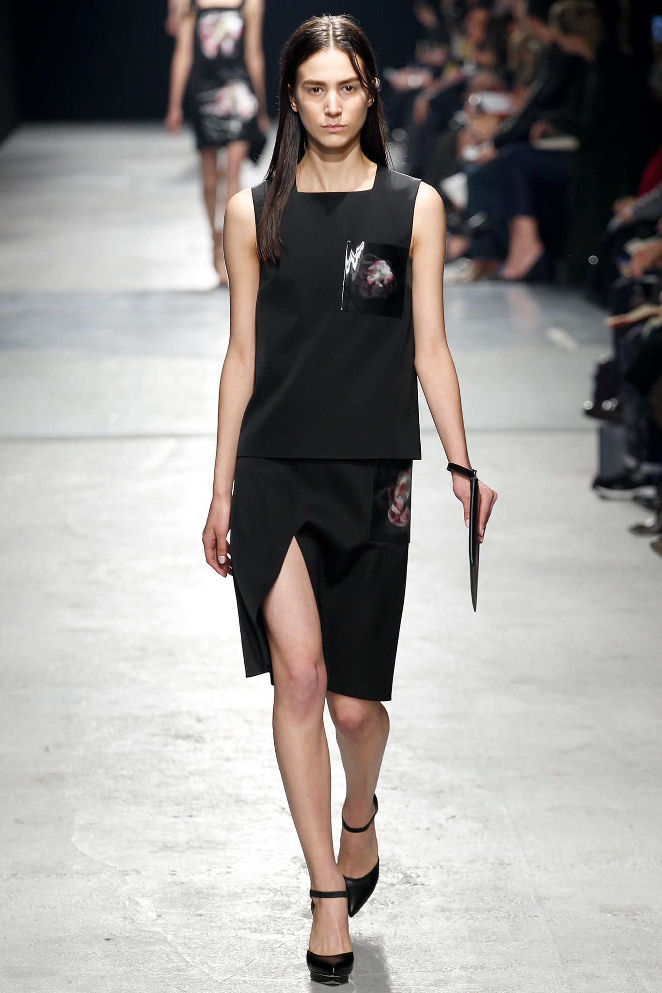 Christopher Kane F/W 14 Look 246