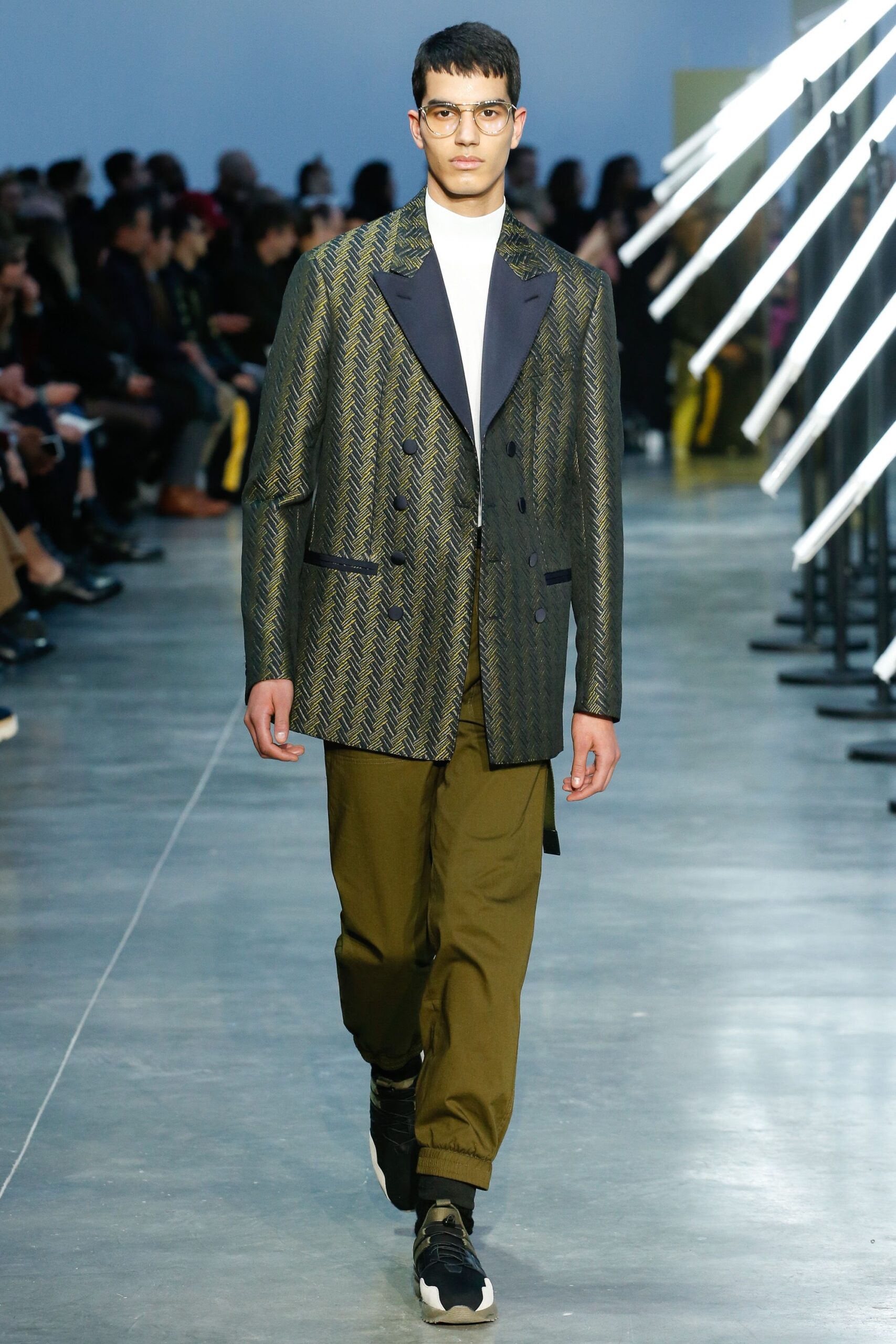 Cerruti 1881 F/W 18 Menswear Look 305