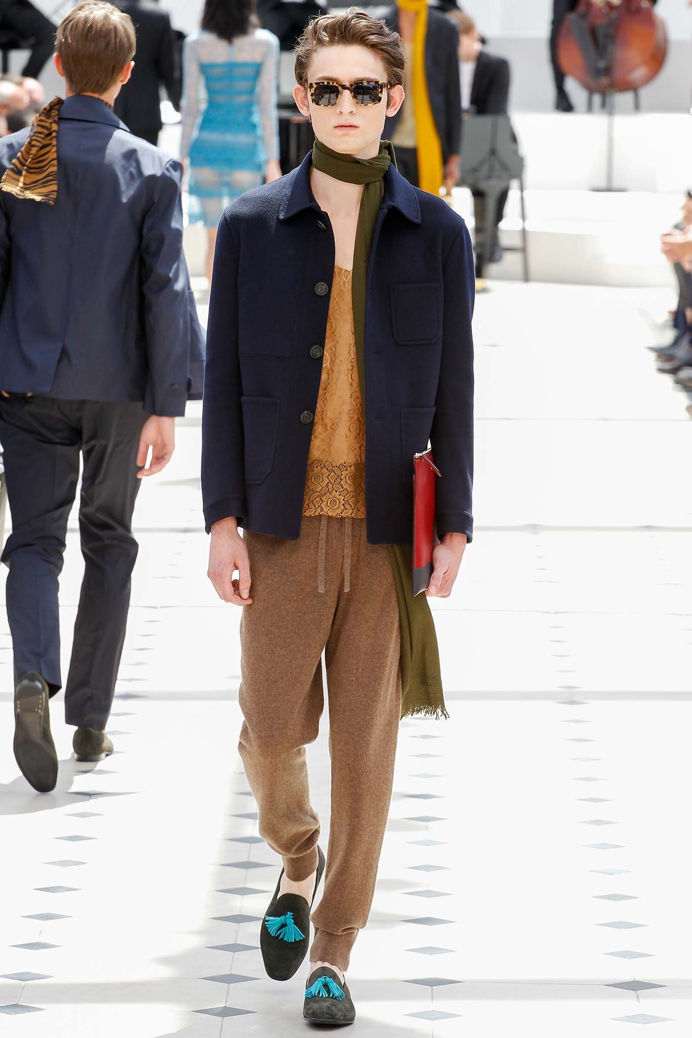 Burberry S/S 16 Menswear Look 239