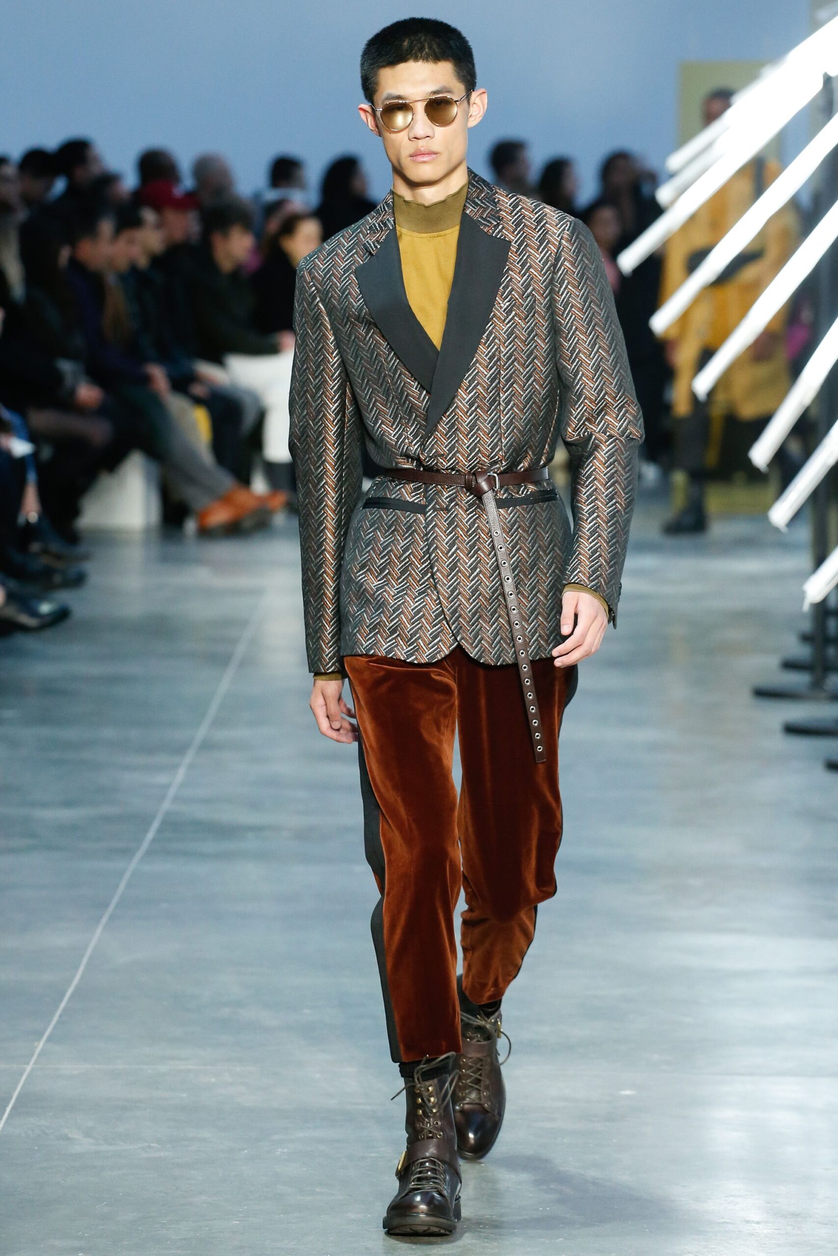 Cerruti 1881 F/W 18 Menswear Look 397