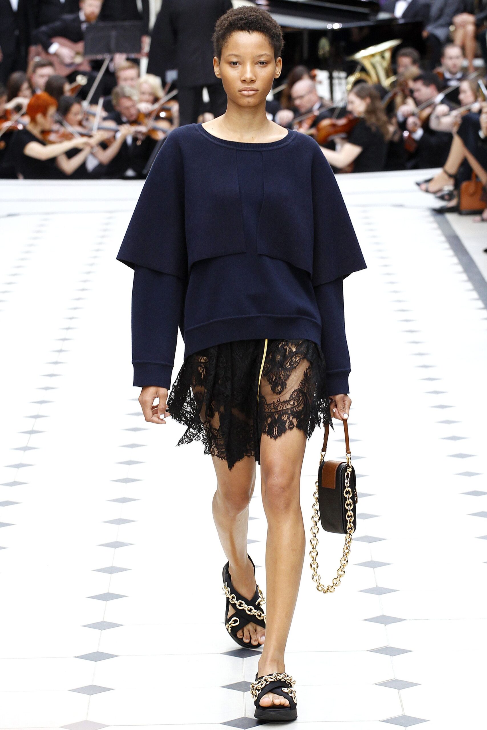 Burberry S/S 16 Look 500