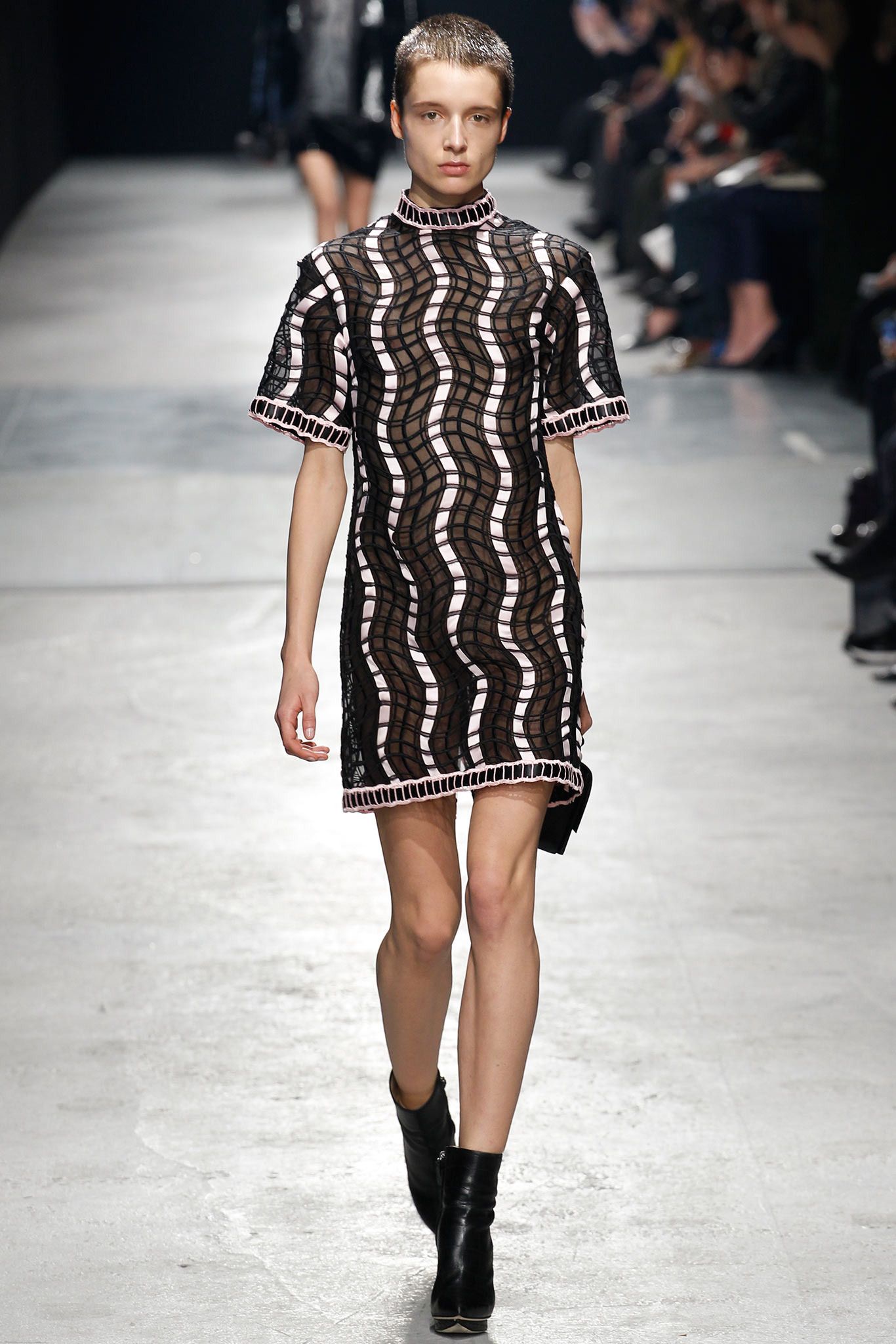Christopher Kane F/W 14 Look 291