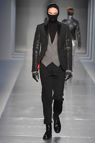 Costume National F/W 07 Menswear Look 75