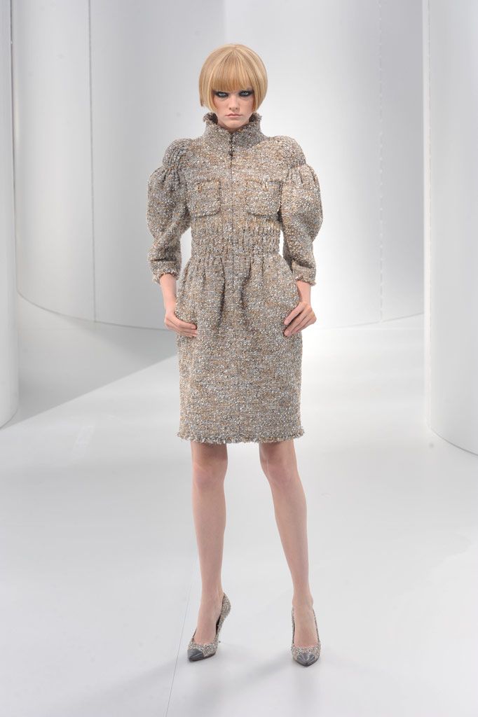 Chanel F/W 08 Couture Look 43