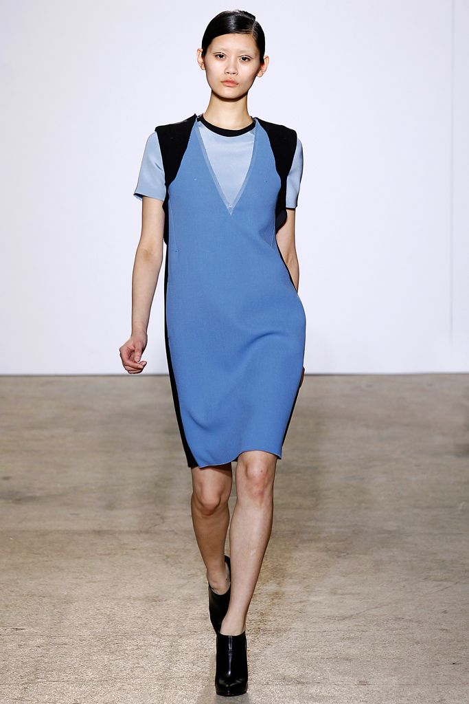Costume National F/W 11 Look 43