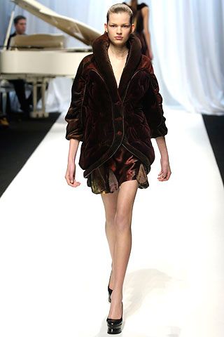 Chalayan F/W 06 Look 158