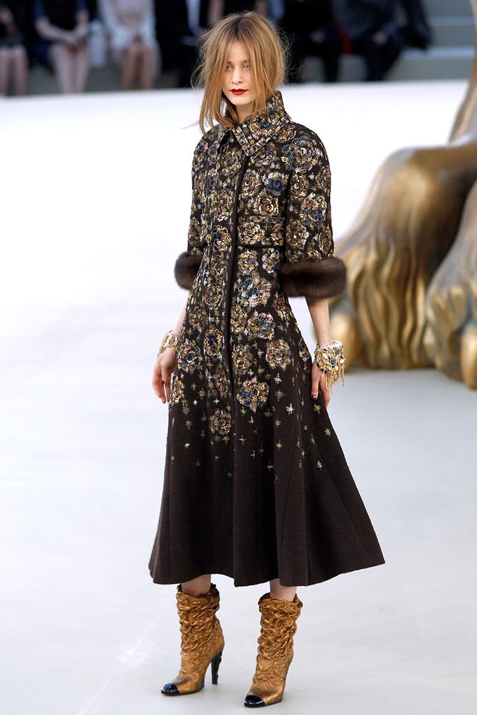 Chanel F/W 10 Couture Look 191