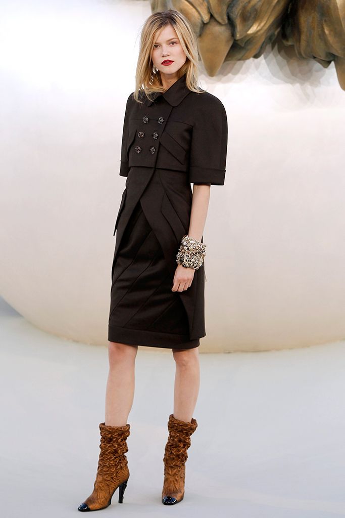 Chanel F/W 10 Couture Look 118