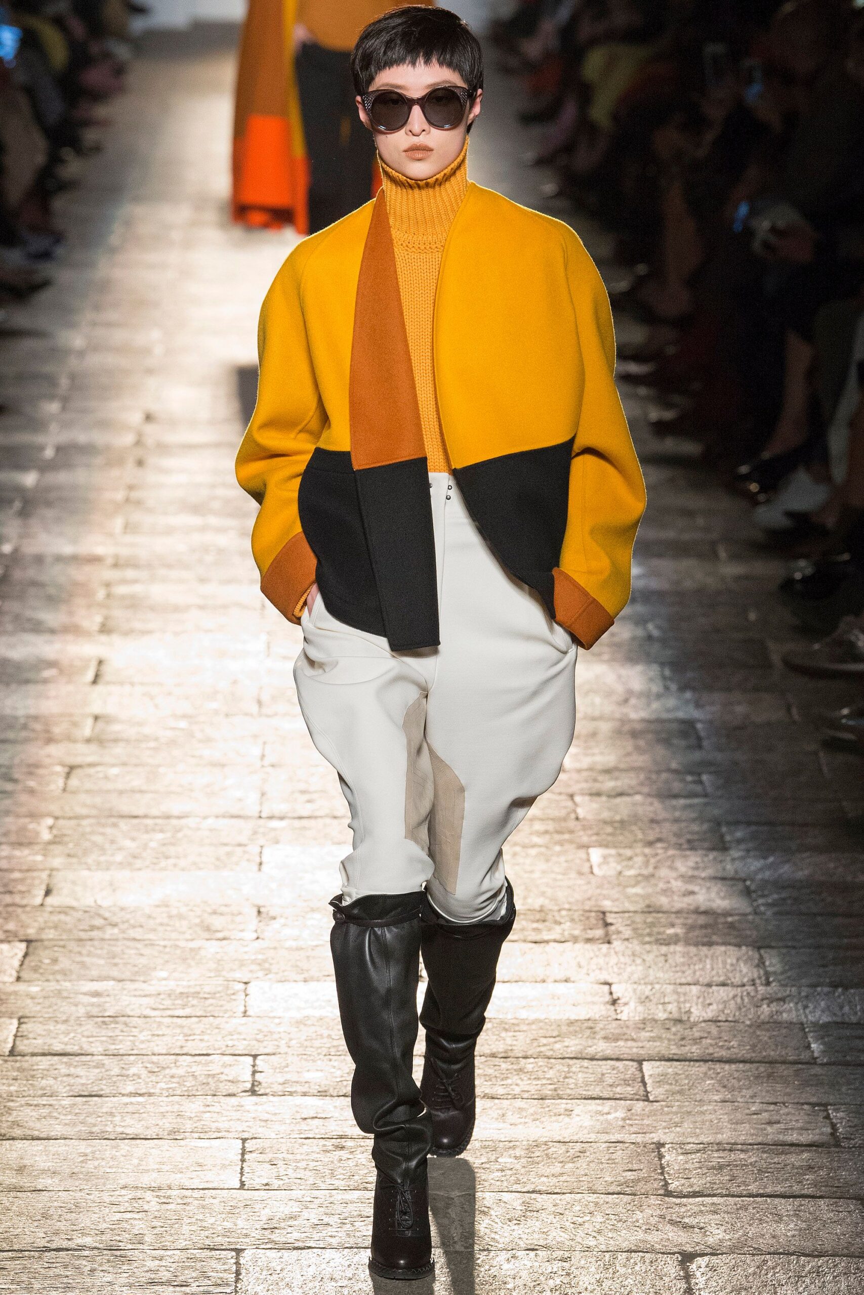 Bottega Veneta F/W 17 Look 22