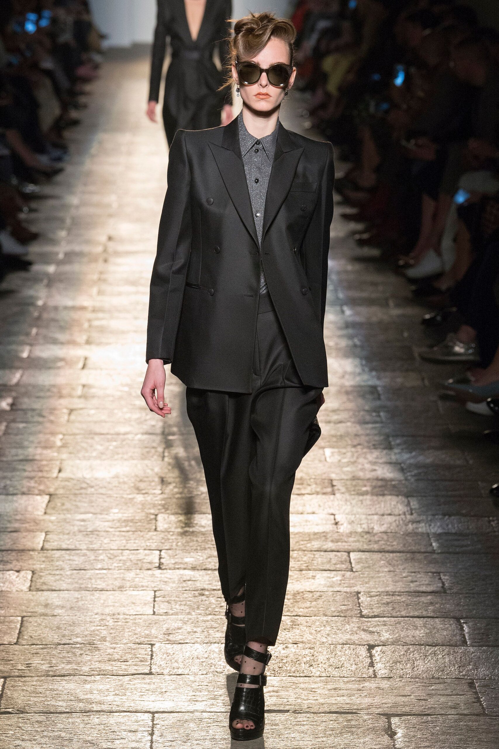 Bottega Veneta F/W 17 Look 205