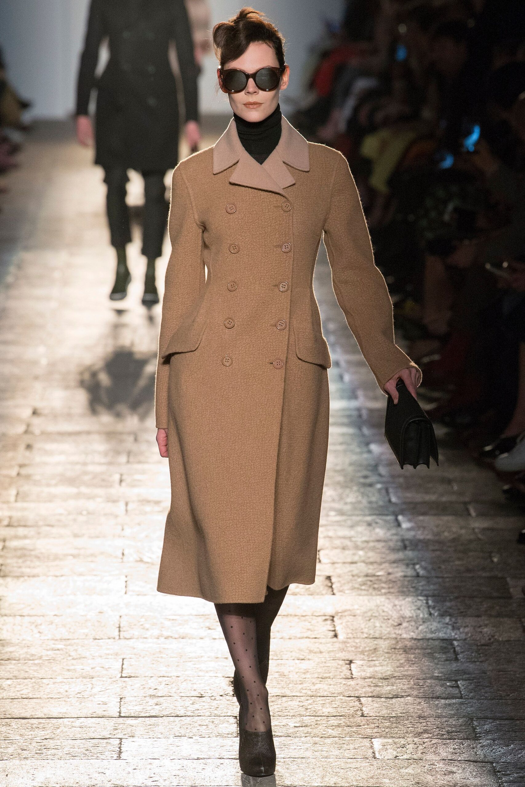 Bottega Veneta F/W 17 Look 387