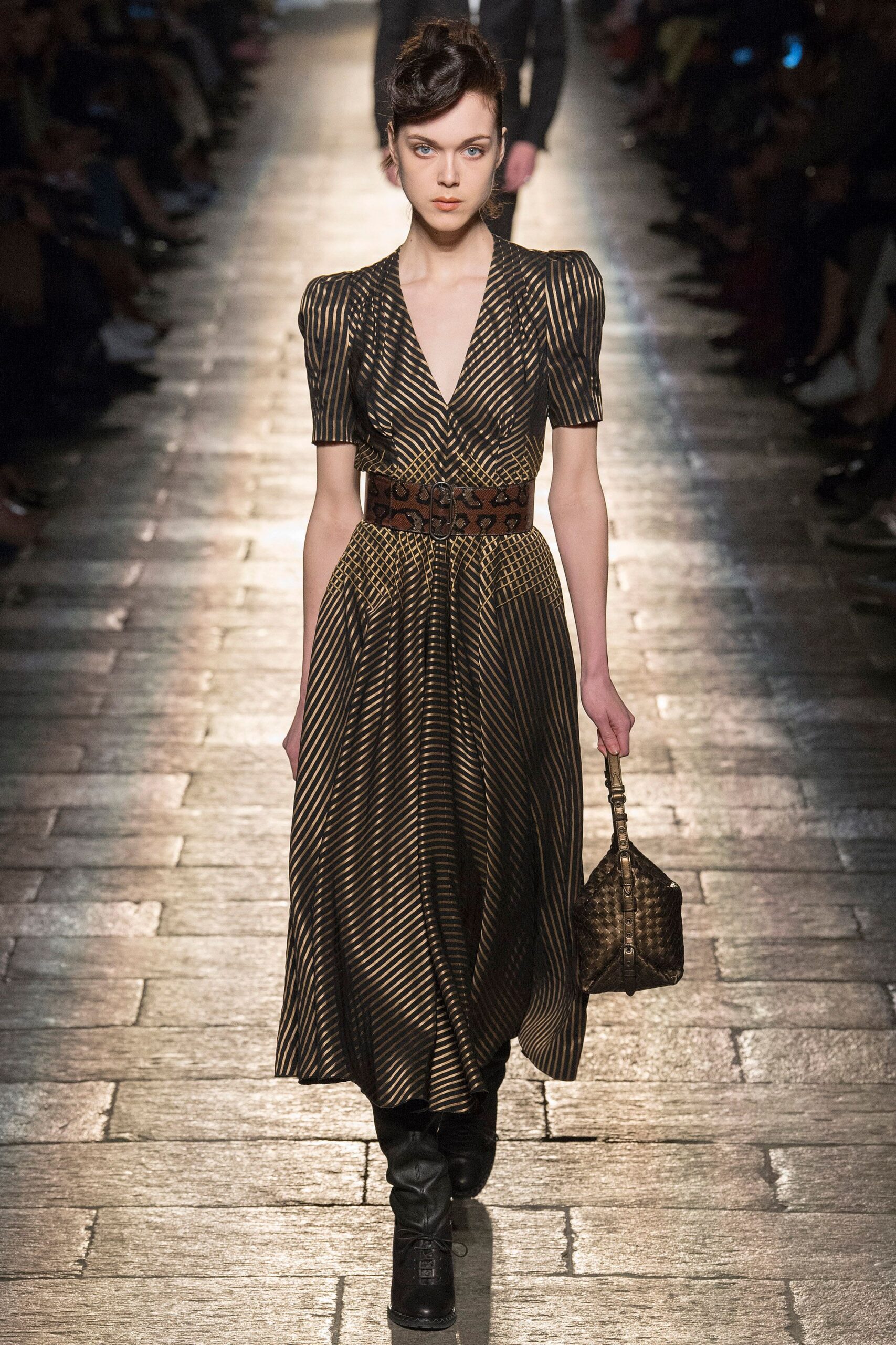 Bottega Veneta F/W 17 Look 638