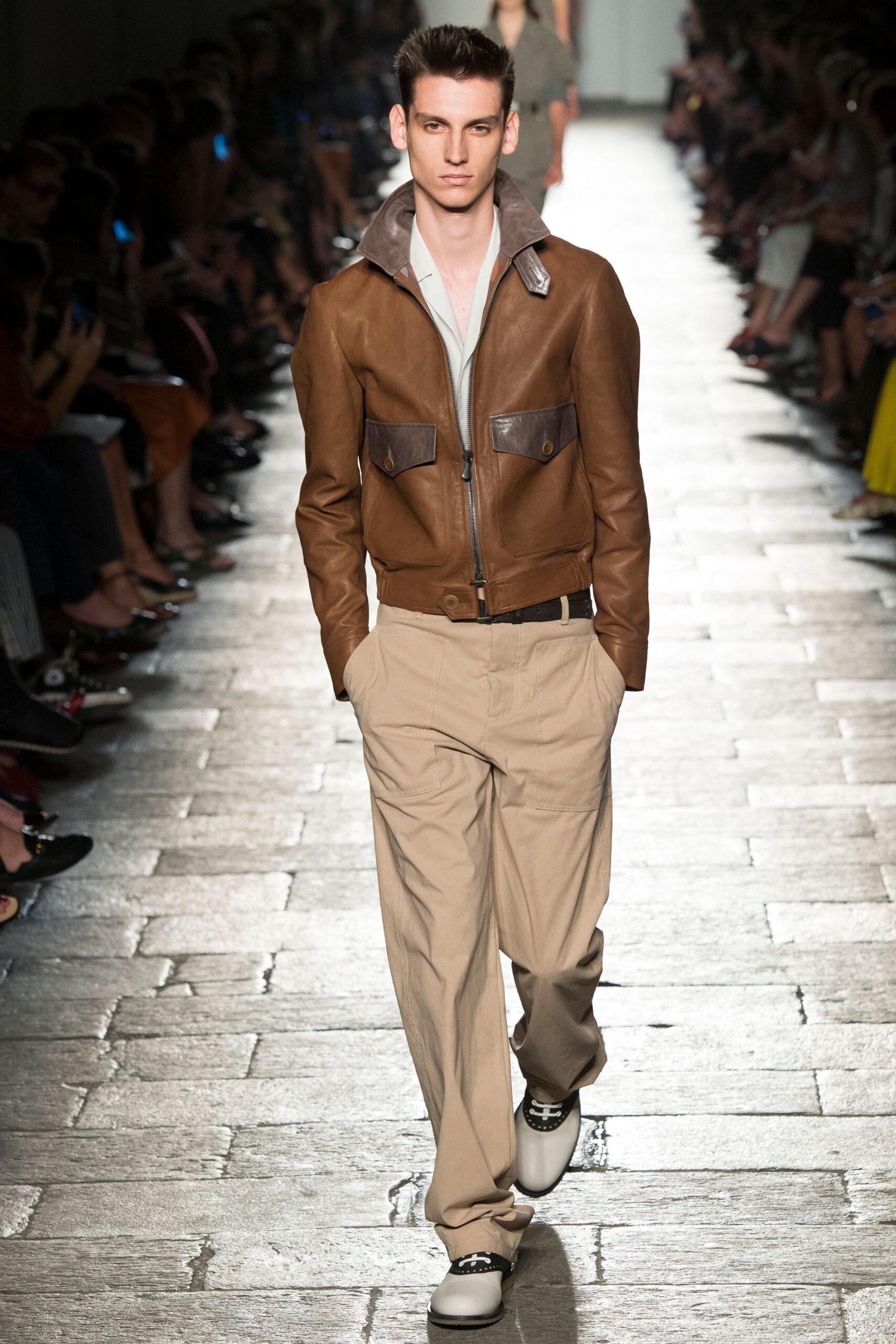 Bottega Veneta S/S 17 Look 605