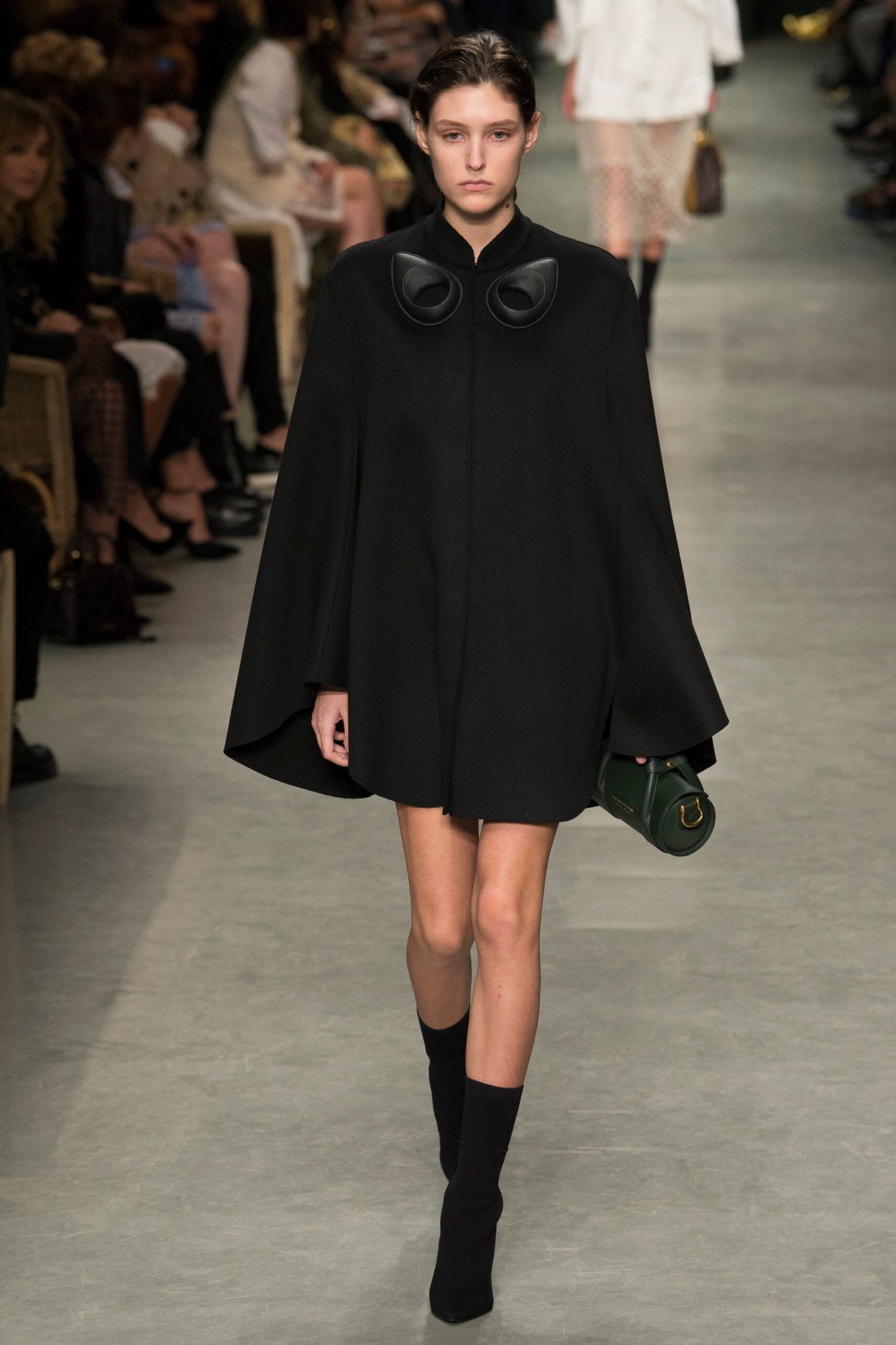 Burberry S/S 17 Look 31