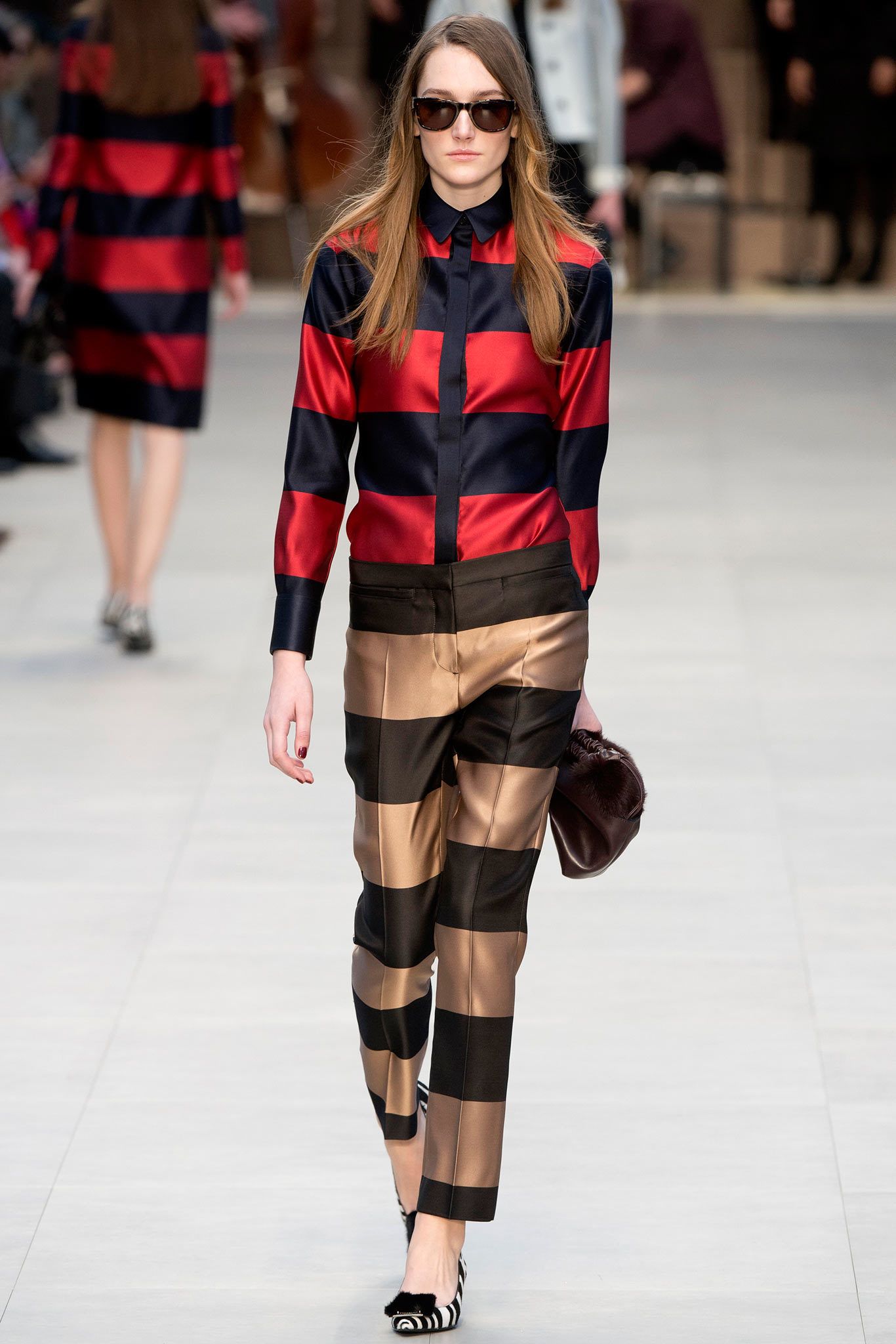 Burberry F/W 13 Look 230