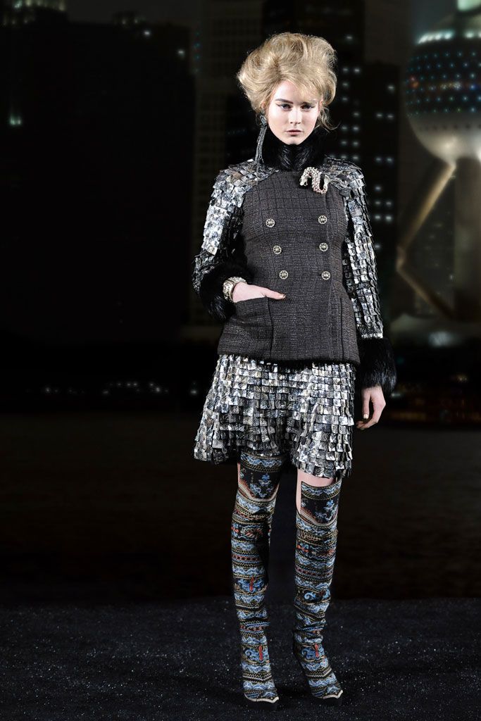 Chanel F/W 10 Look 345