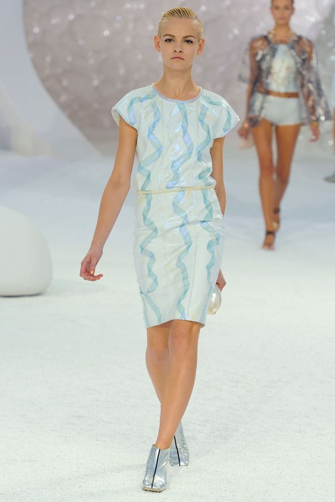 Chanel S/S 12 Look 329