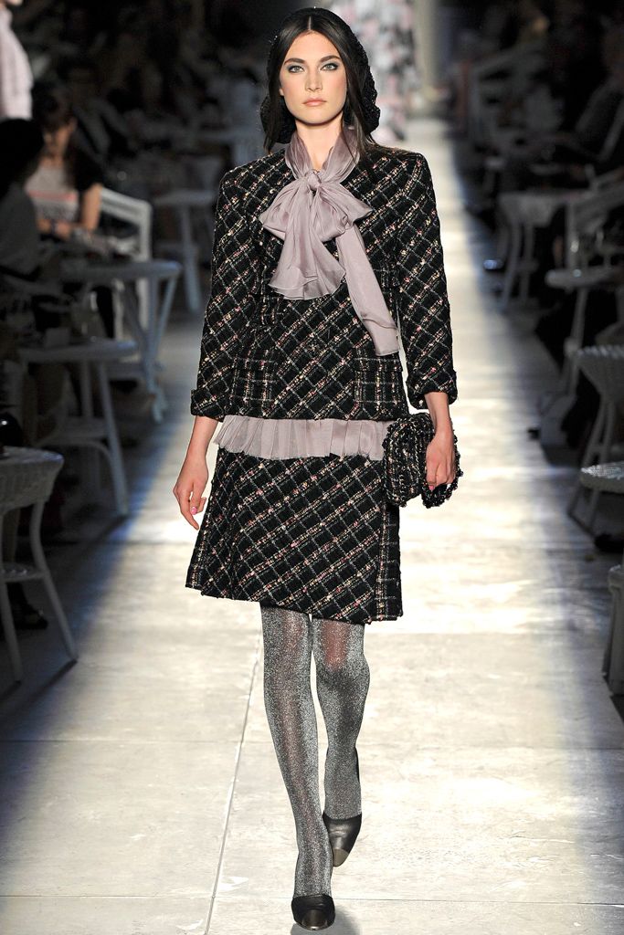 Chanel F/W 12 Couture Look 62